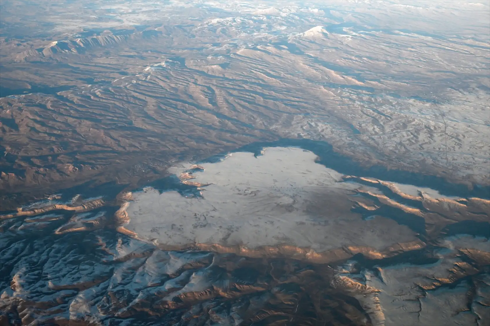 Nemrut Kalderası, Süphan ve Ağrı Dağı havadan görüntülendi
