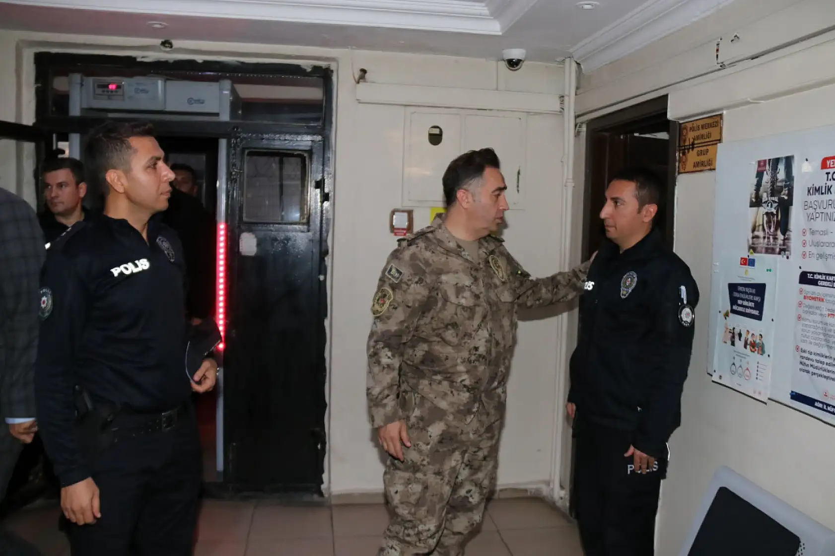 Müdür Önder'in hafta sonu mesaisi: İlçeler tek tek ziyaret edildi
