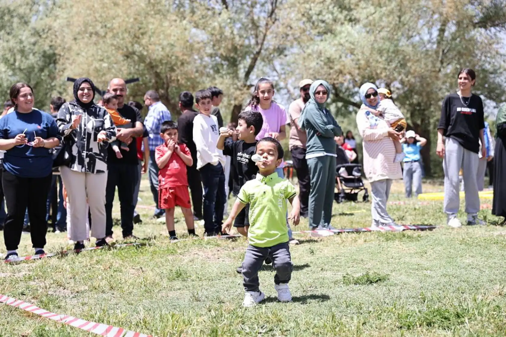 Muş'ta Büyük Aile Festivalinde Renkli ve Neşeli Anlar Yaşandı