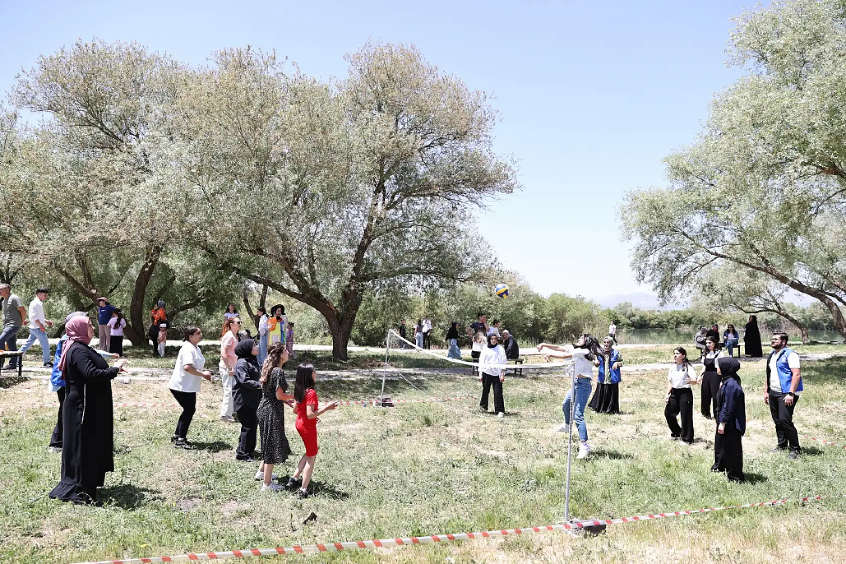 Muş'ta Büyük Aile Festivalinde Renkli ve Neşeli Anlar Yaşandı