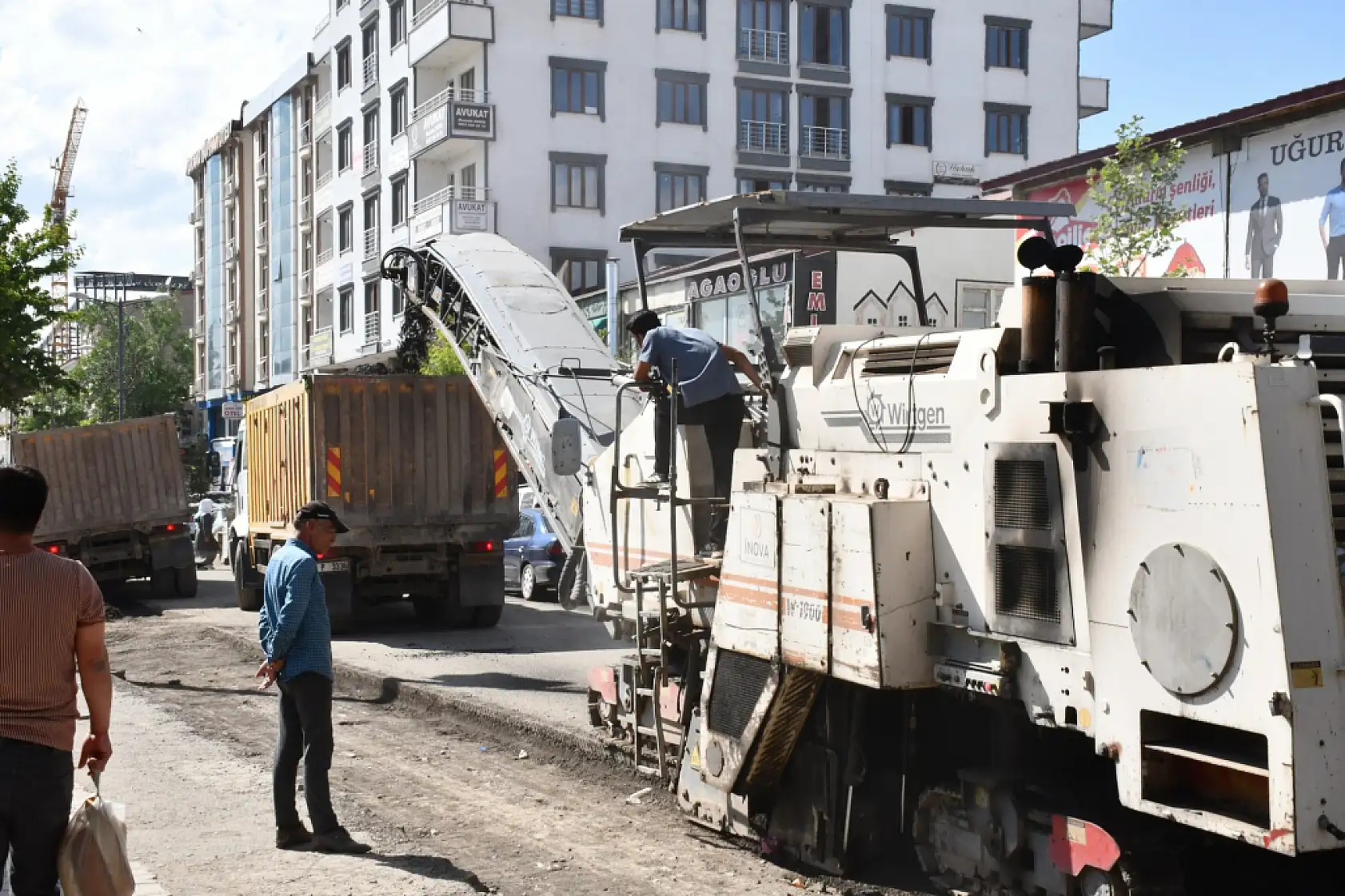 Patnos Menderes Bulvarı yenileniyor