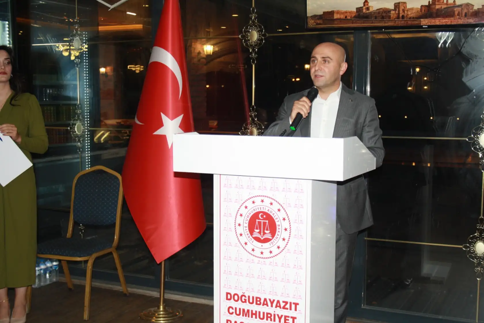 Doğubayazıt Adliyesi'nde veda gecesi