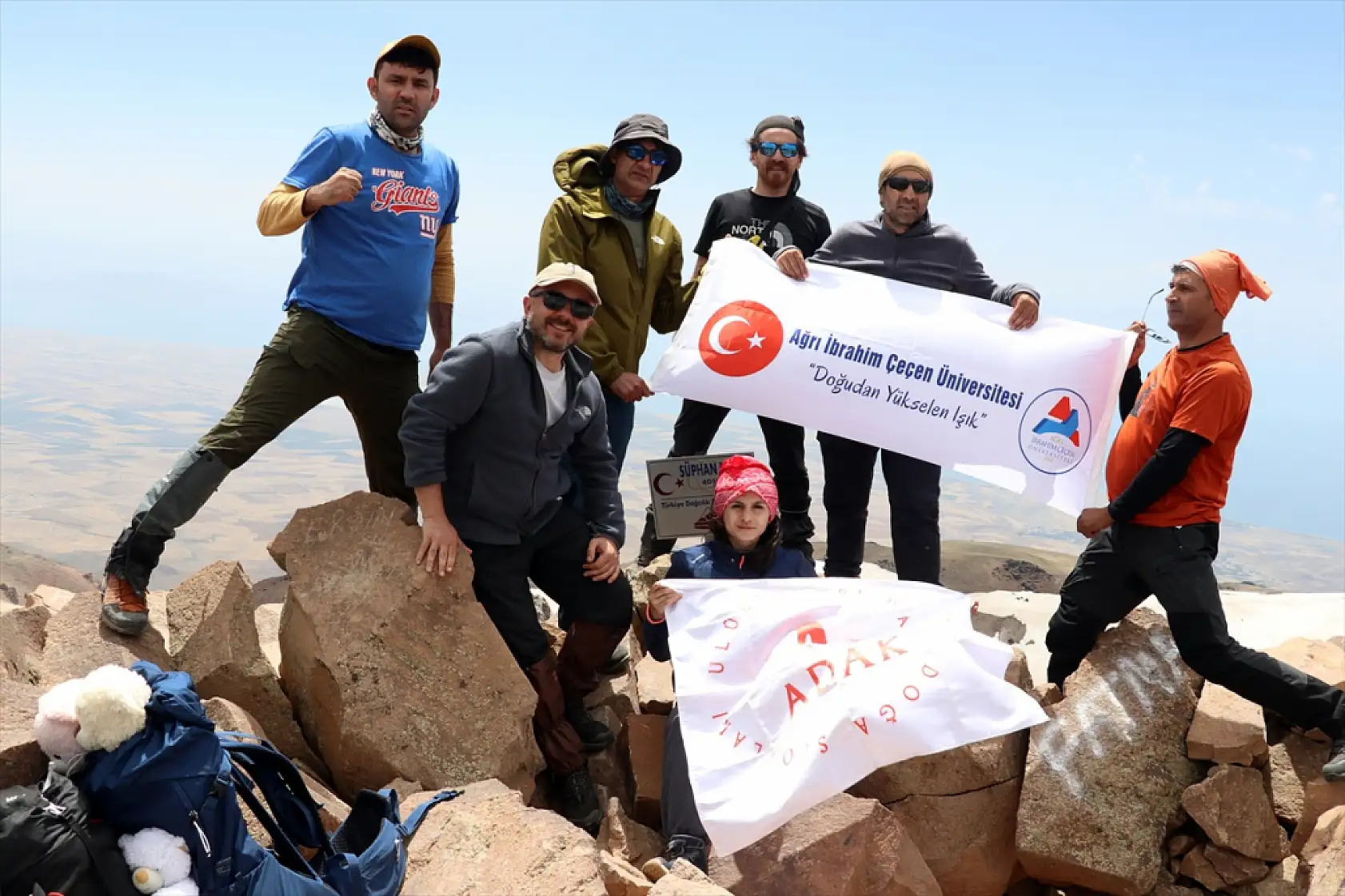 Ağrı'nın görkemli zirvesi Süphan, macera tutkunlarını ağırlıyor