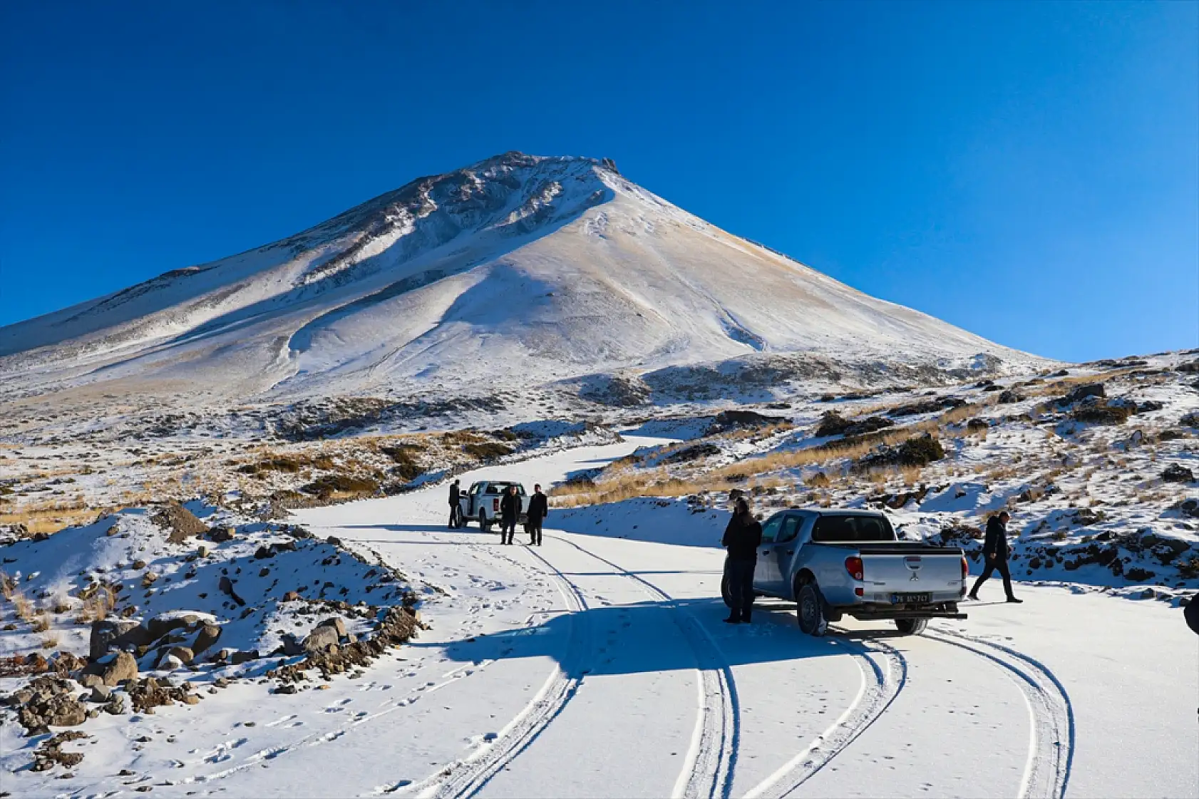 Ağrı Dağı'nda yeni yol etabı tamamlandı, turizme büyük katkı bekleniyor