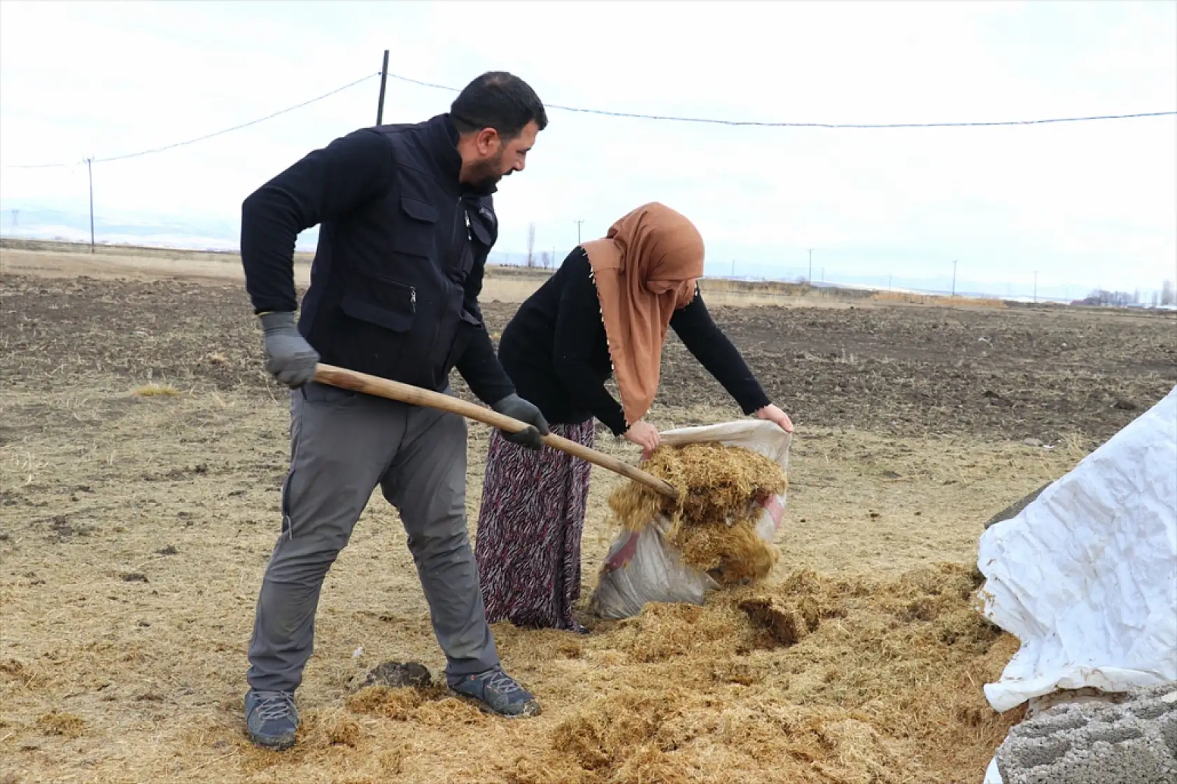 Aksaraylı gelinin azmi Ağrı'da örnek oldu
