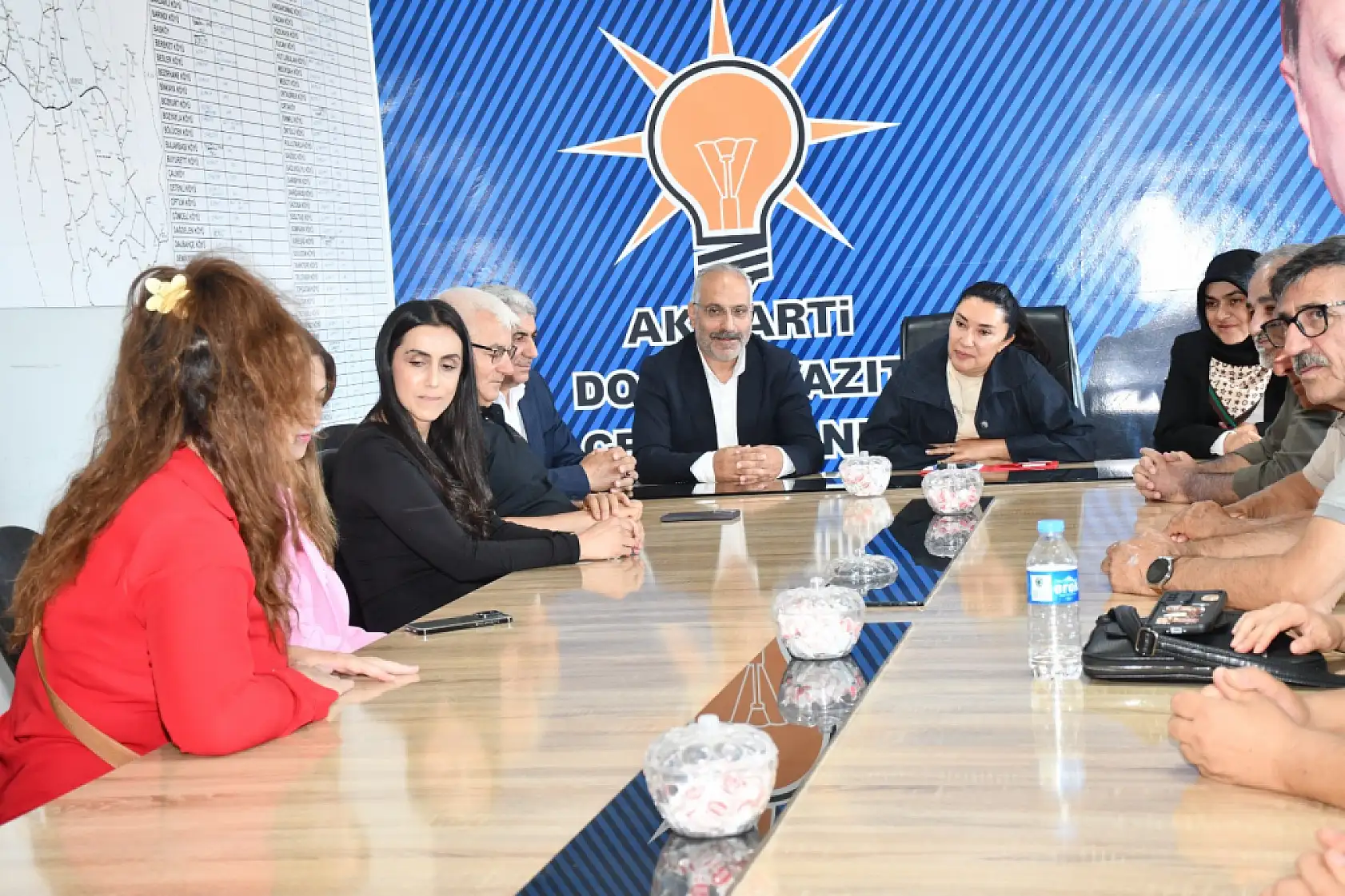Kilerci Doğubayazıt'ta teşkilat ve vatandaşlarla buluştu