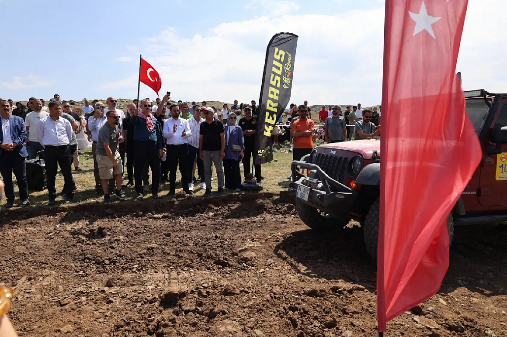 Balık Gölü Şenliği binlerce kişiyi doğanın kalbinde buluşturdu