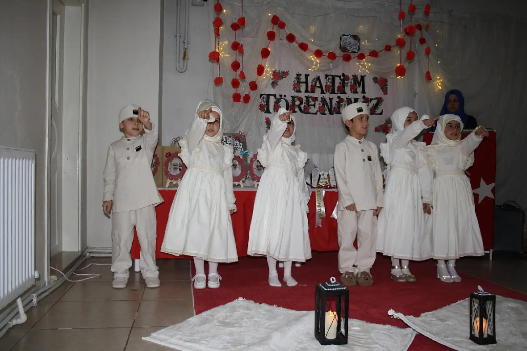 Doğubayazıt'ta minik öğrencilerin hatim sevinci