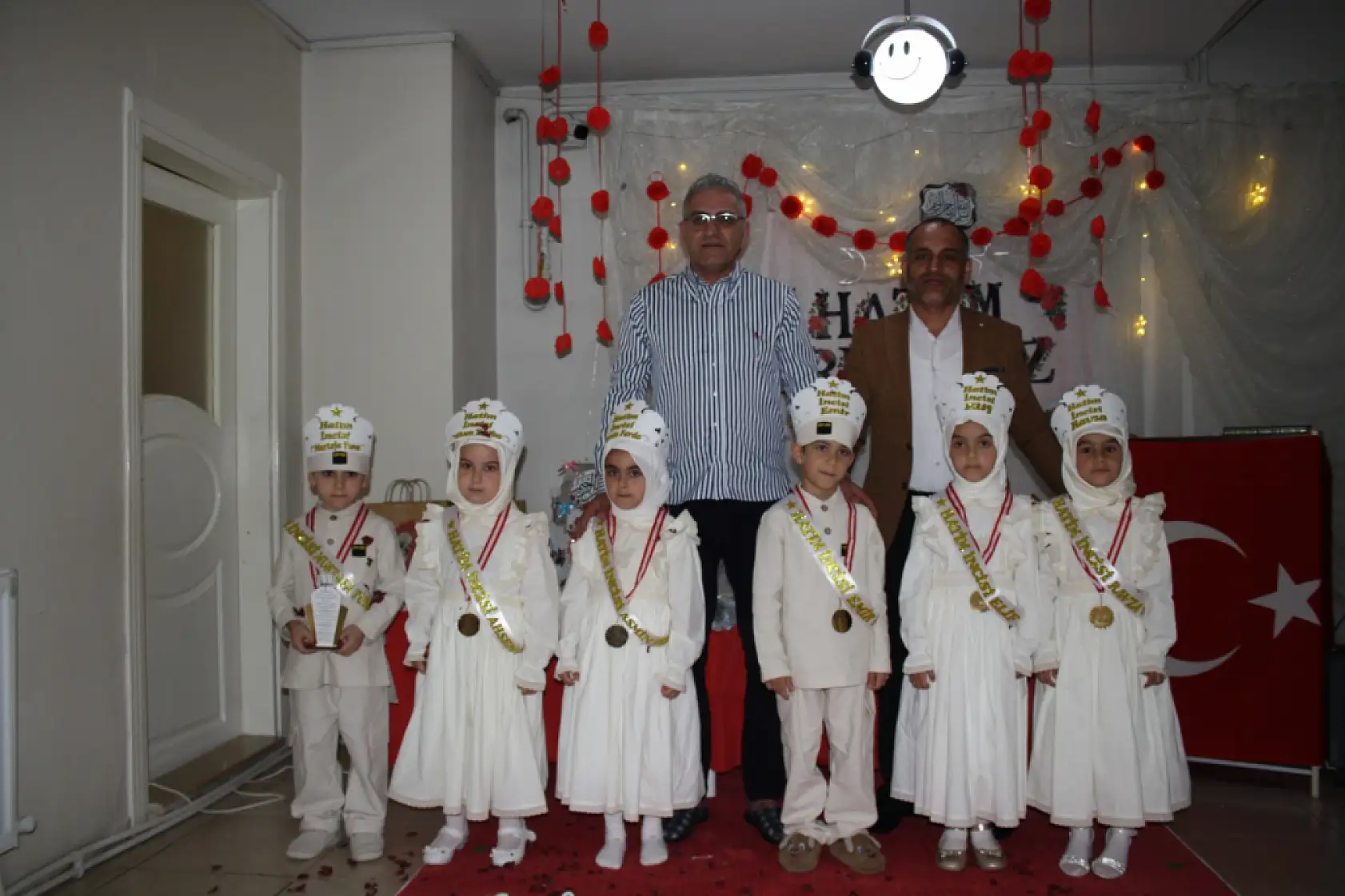 Doğubayazıt'ta minik öğrencilerin hatim sevinci