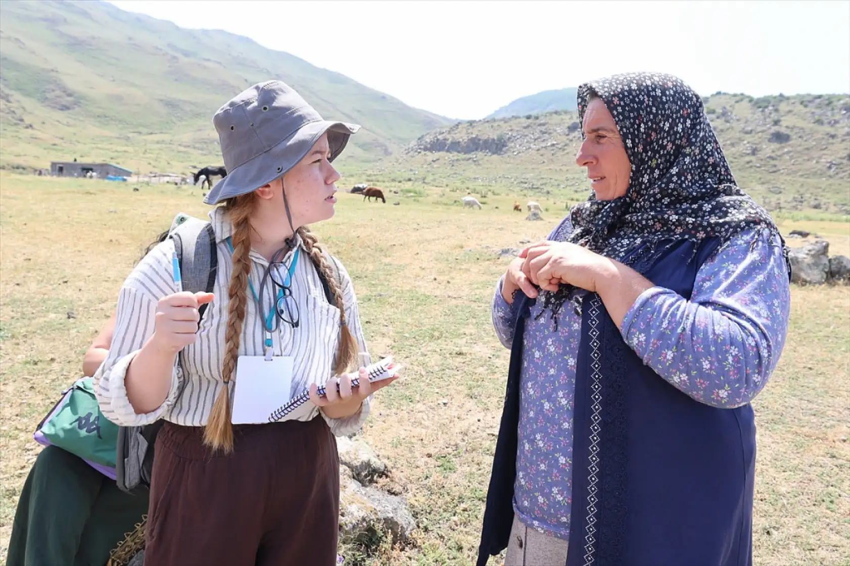 Genç araştırmacılar Ağrı Dağı eteklerinde konargöçer yaşamı sahada inceledi