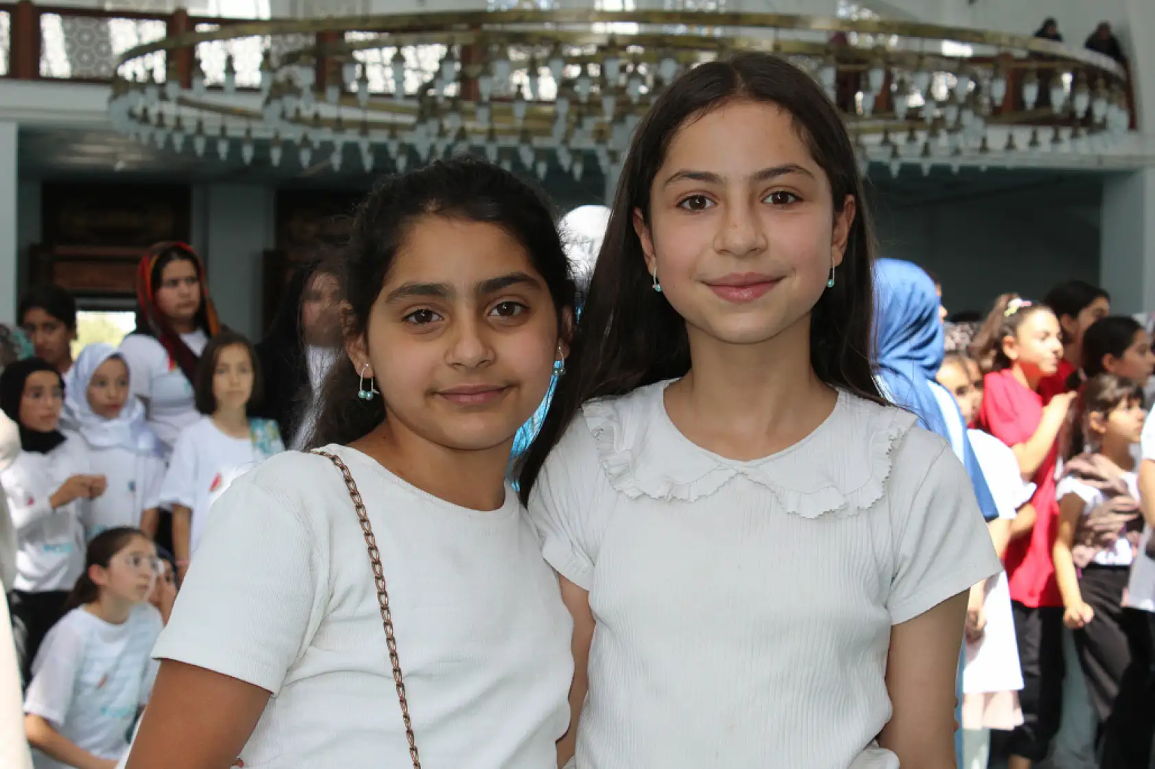 Ulu Cami'de çocuk sesleri yankılandı, TÜGVA yaz okulu kapanışı coşkuyla yapıldı