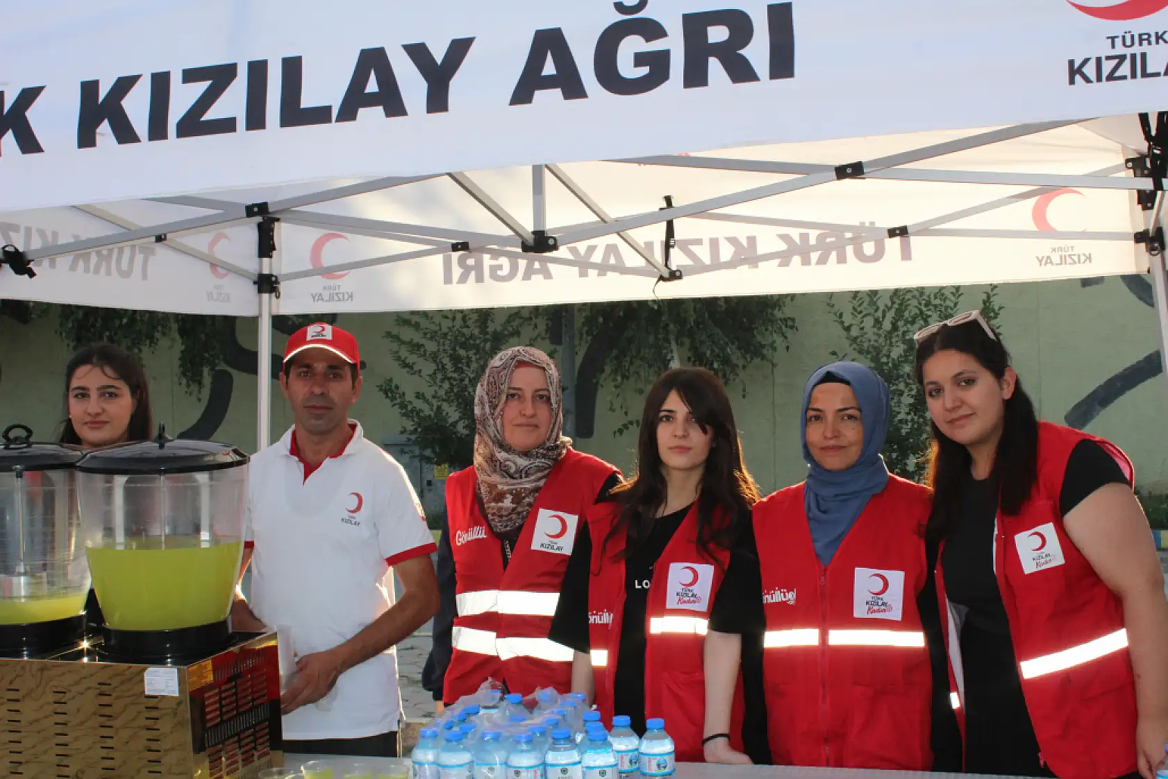 Kızılay, Ağrı'da Zafer Bayramı etkinliğine tat kattı