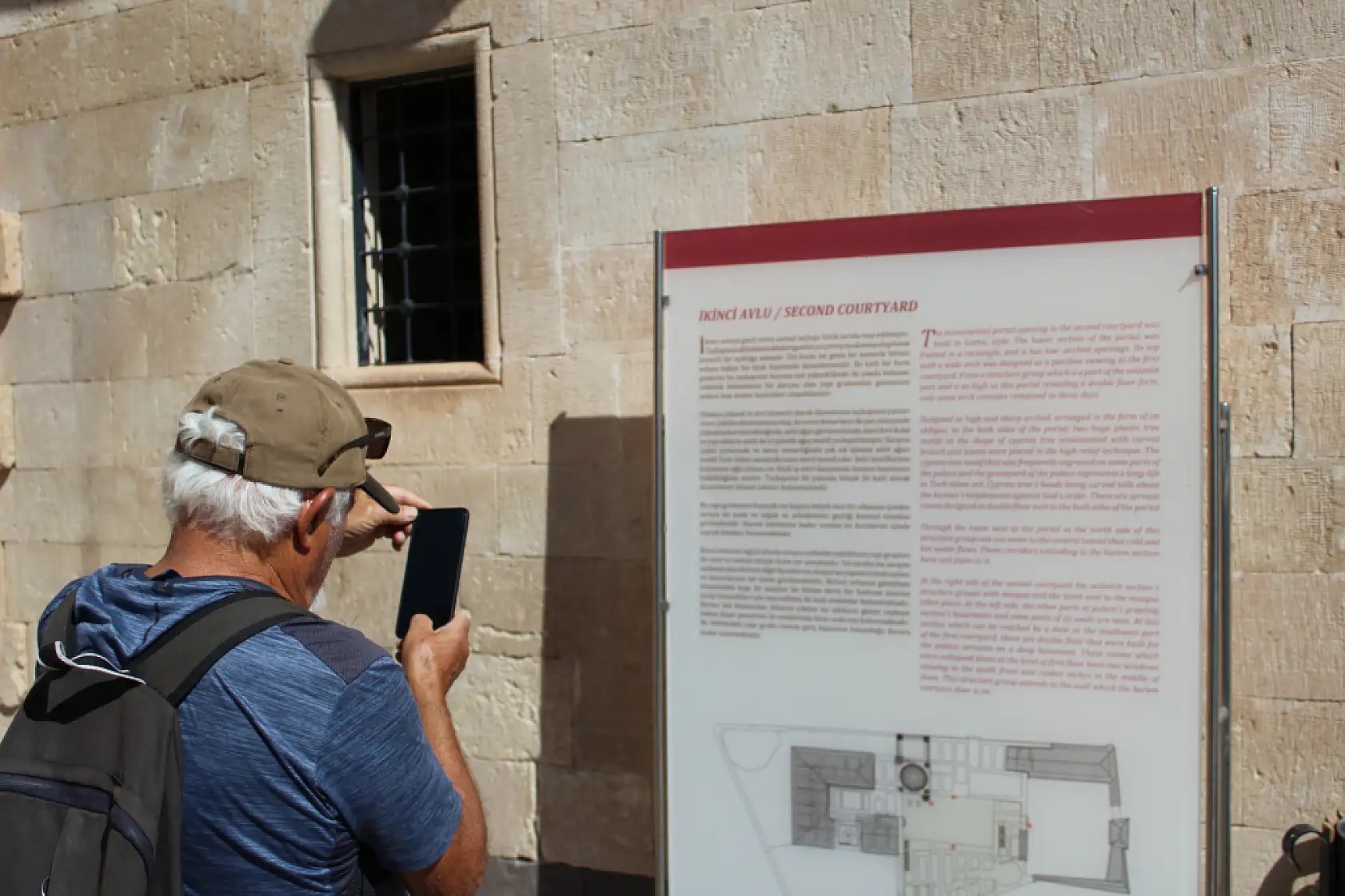 Doğunun incisi, taşlarındaki sırlarla ziyaretçilerini büyülüyor