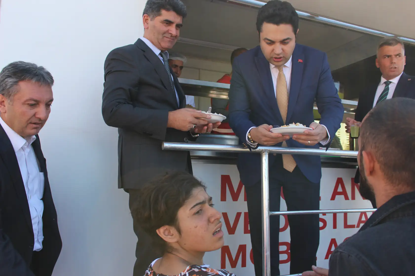 Ağrı'da özel çocukların mutluluğuna ortak olundu