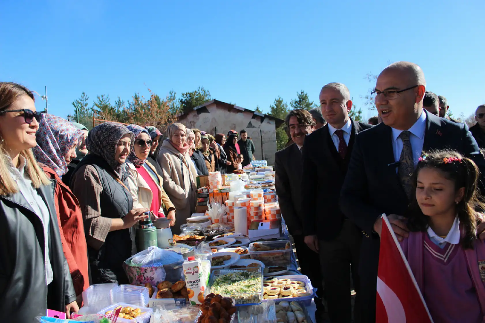 Ağrılı öğrenciler 3 milyon liralık yardımla Gazze'ye umut oldu