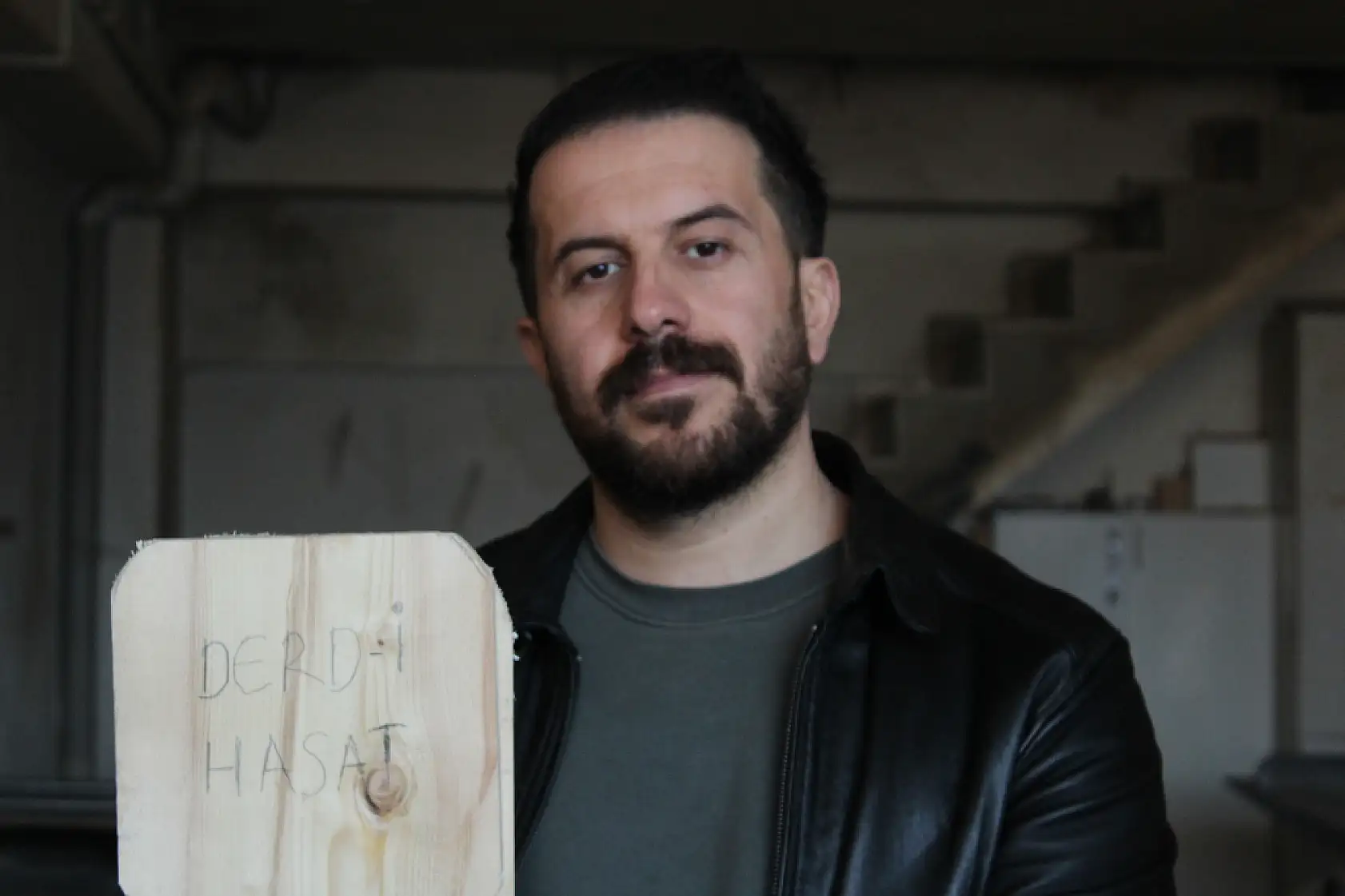 Tahtaya şekil verirken hayata söz yazdı, Ağrı'dan yeni bir müzik hikâyesi doğdu