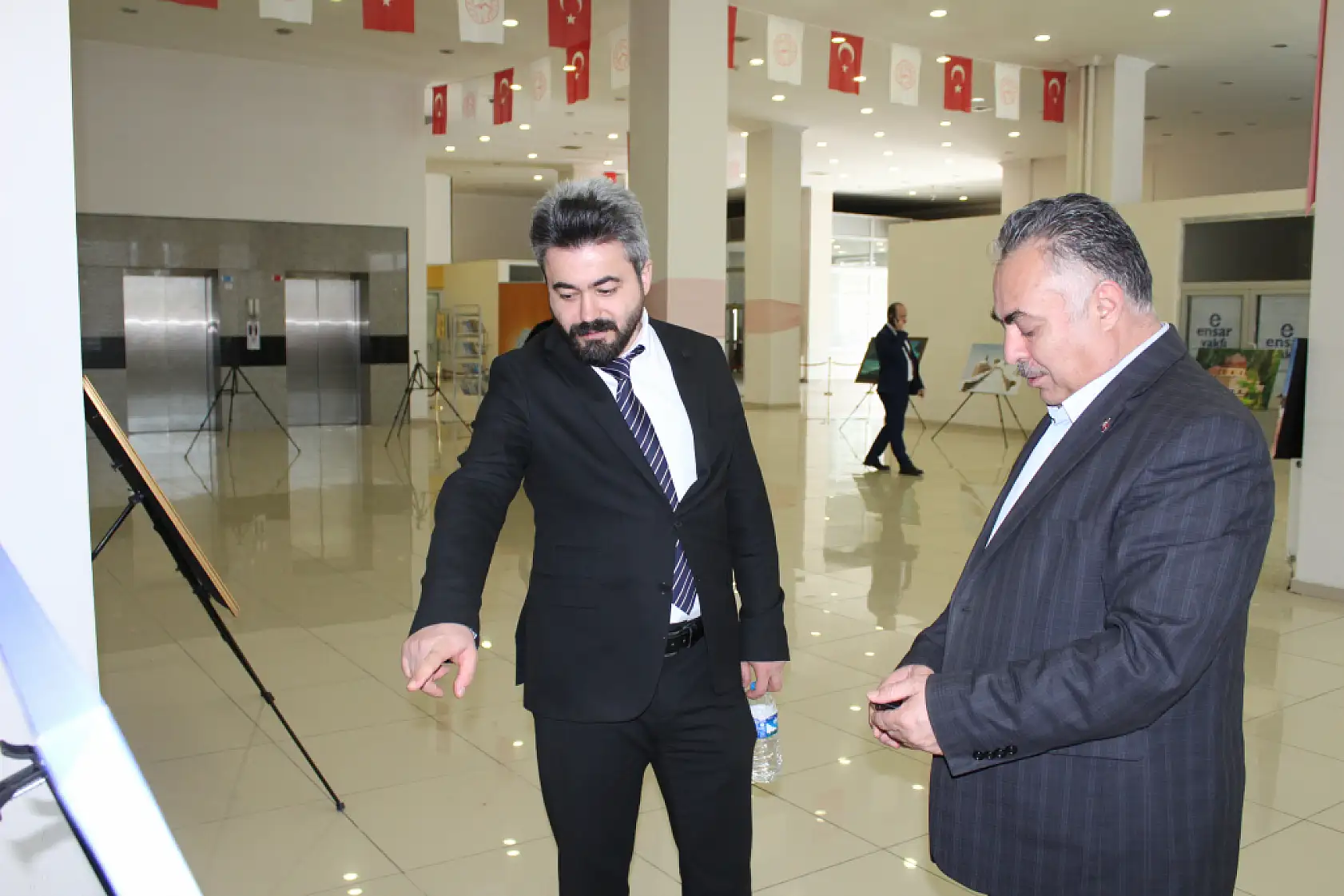 Ağrı'da 49. Turizm Haftası etkinlikleri fotoğraf sergisiyle renklendi