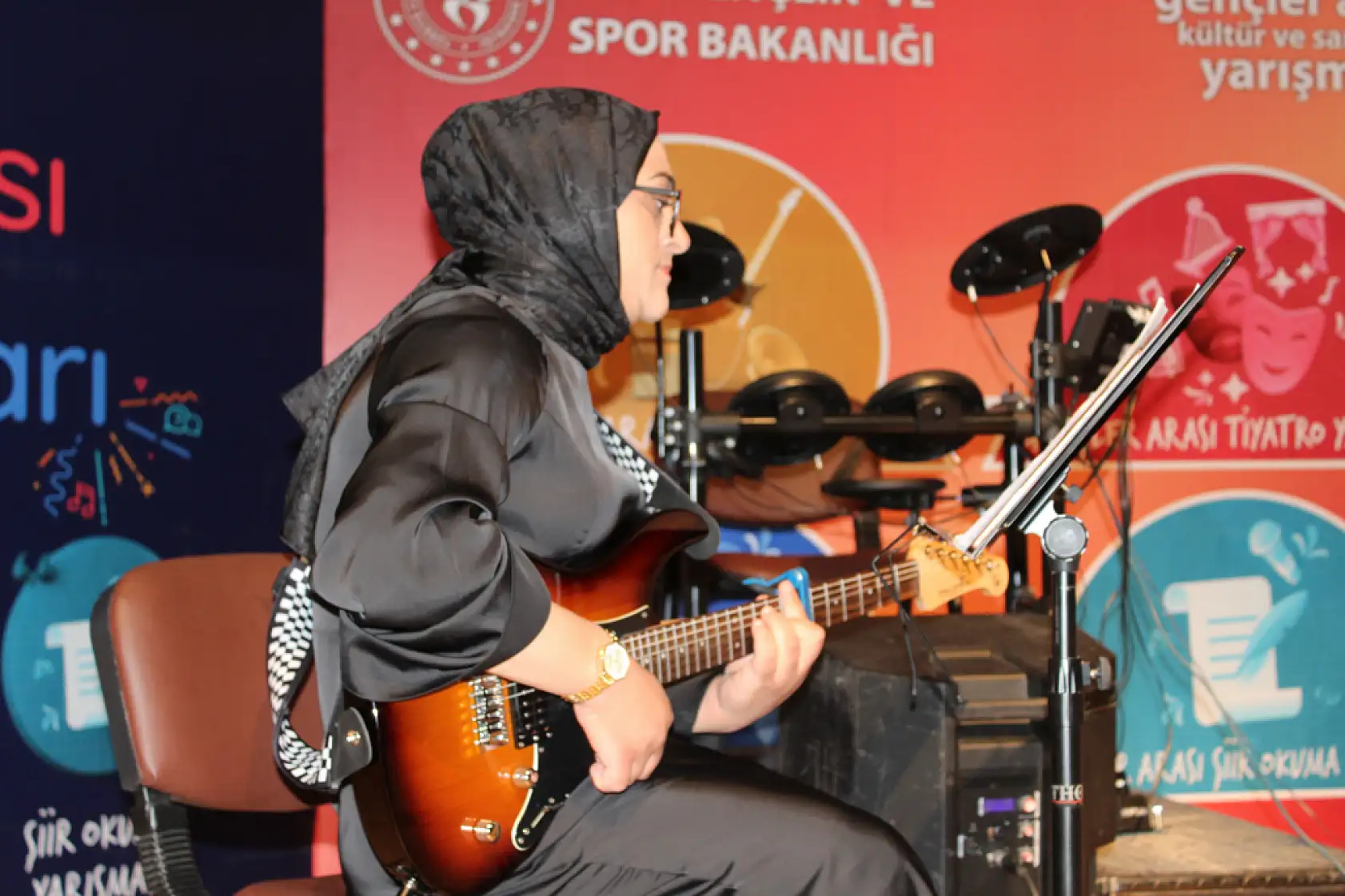 Ağrı'da gençler arası kültür ve sanat yarışmaları başladı