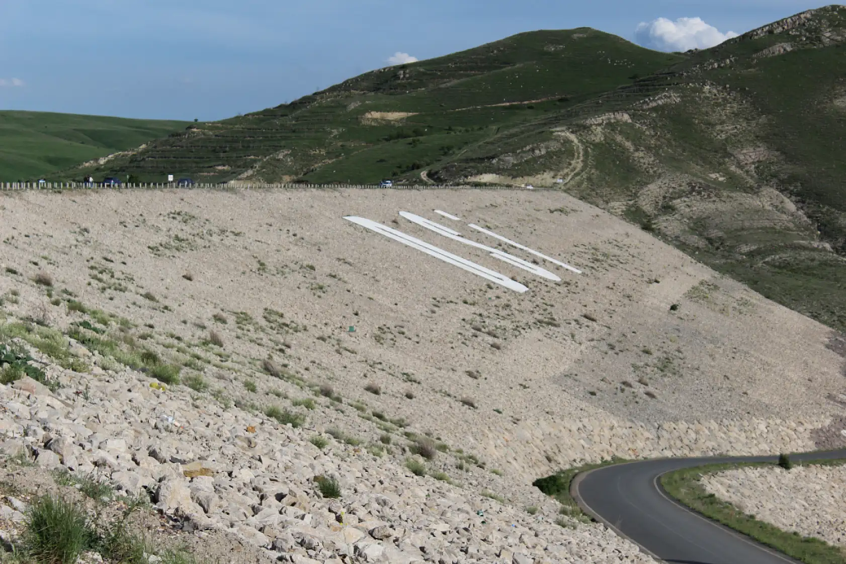 Yazıcı Barajı baharla birlikte ziyaretçi ağırlamaya başladı