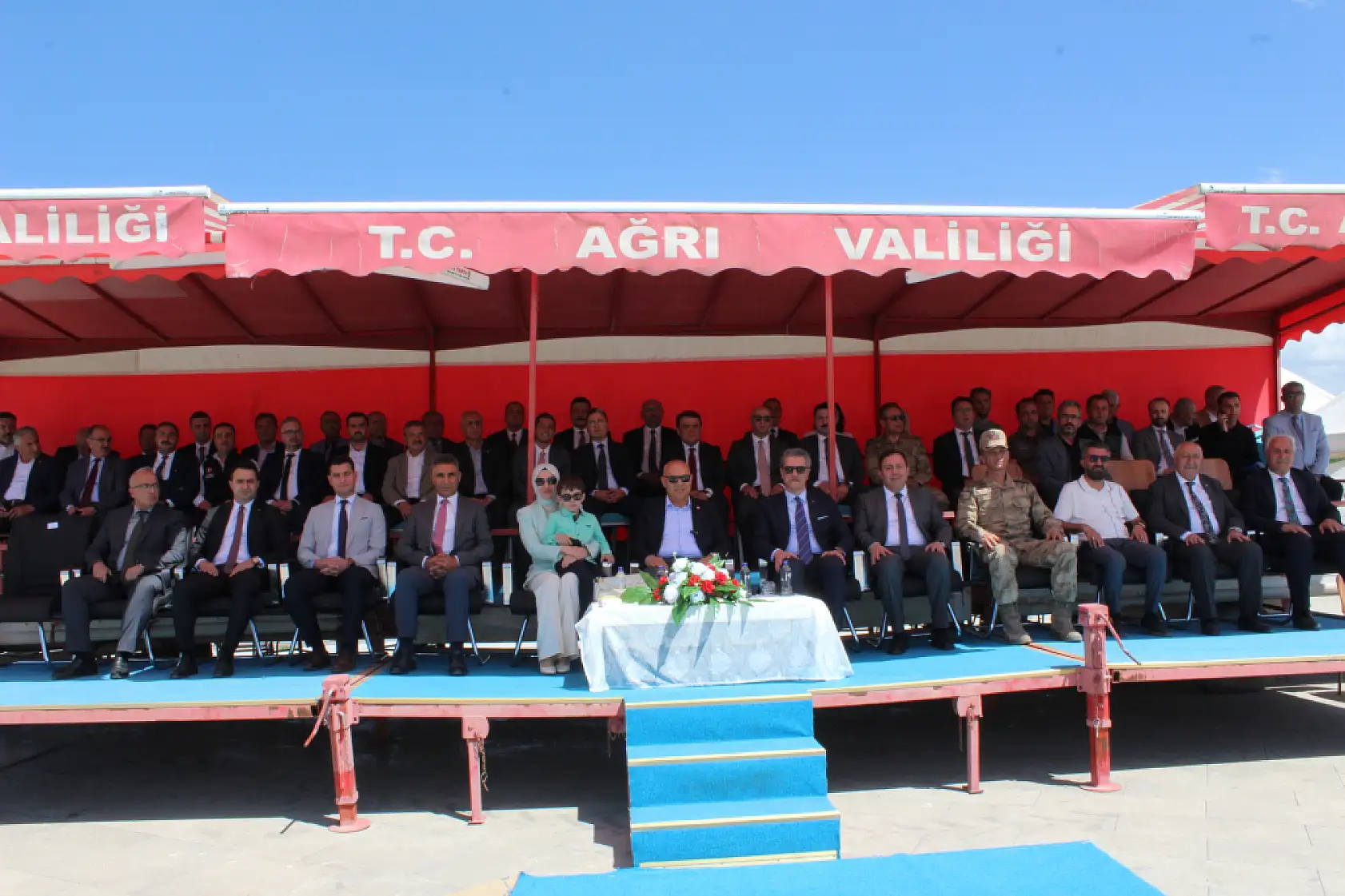 Millet Bahçesi'nde Ağrı'nın yöresel lezzetleri buluştu