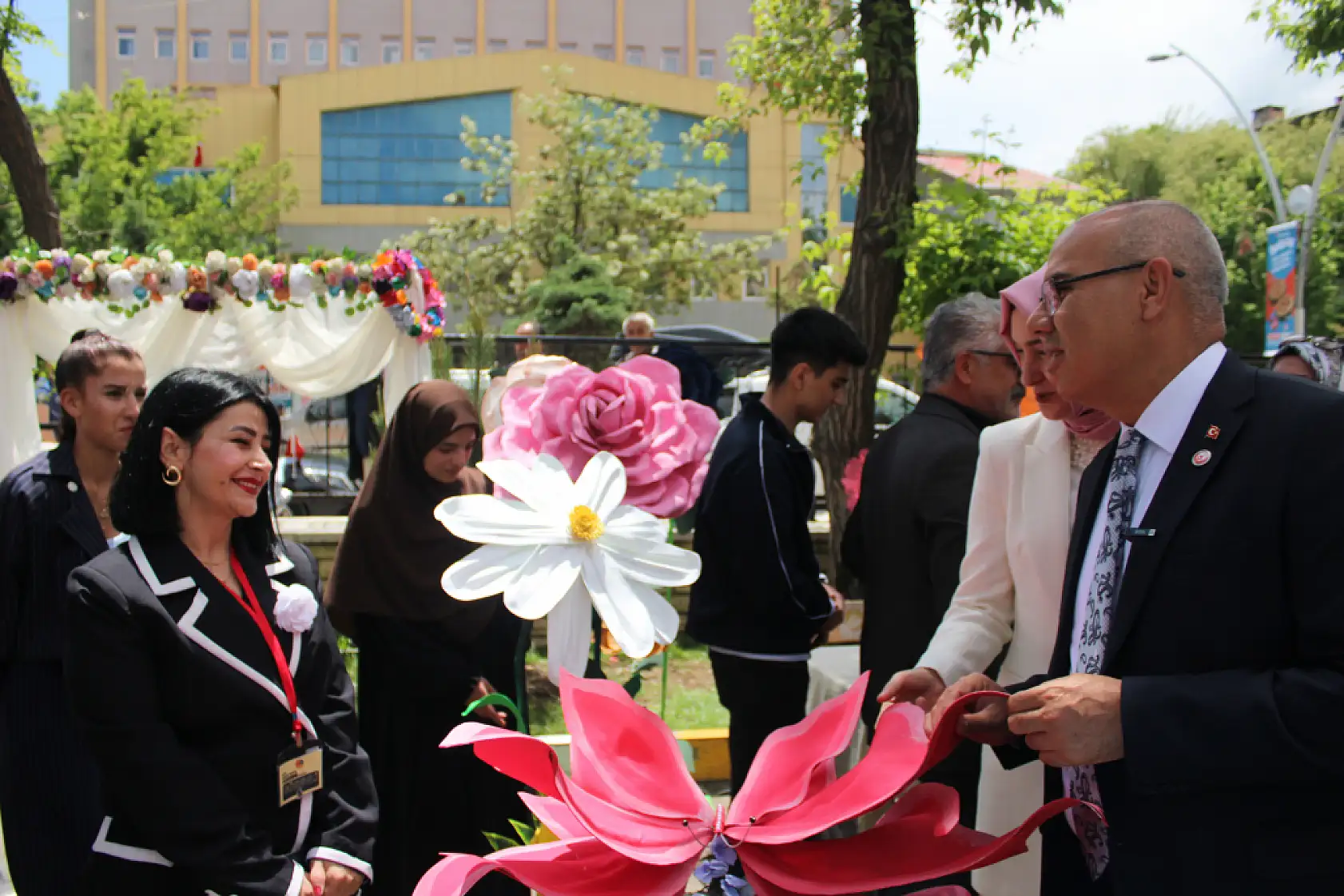 Ağrı'da öğrenen ve üreten eller şenlikte buluştu