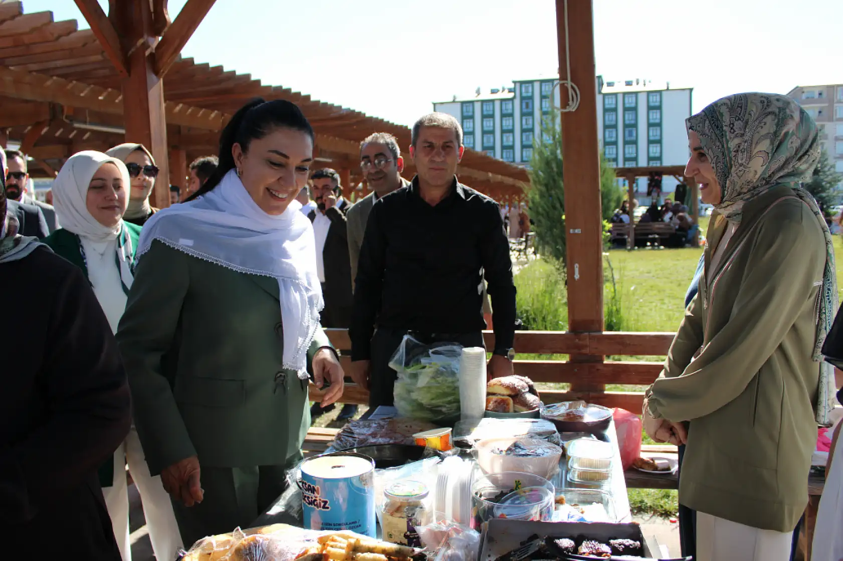 Minik Kerem için tek yürek: Ağrı'da umut kermesi düzenlendi