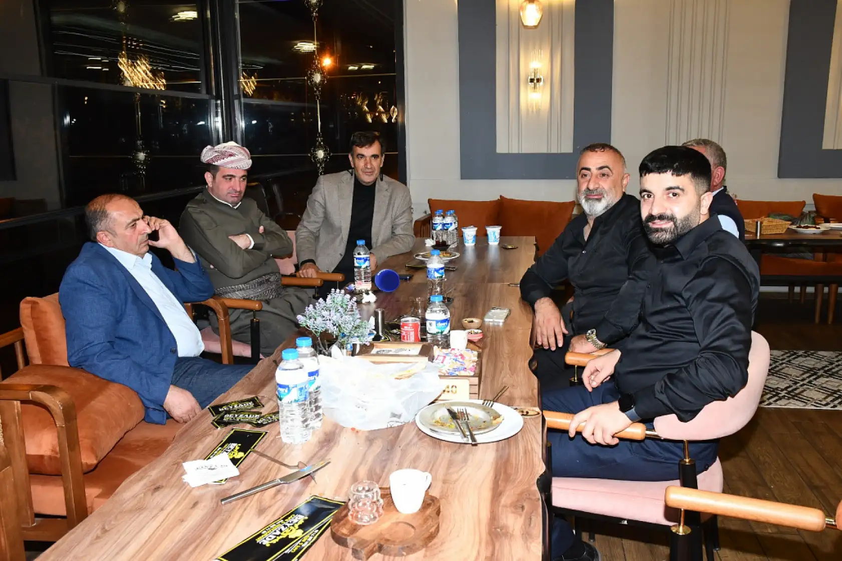 Yeni Başkan Tozbey'den seçim sonrası birlik yemeği