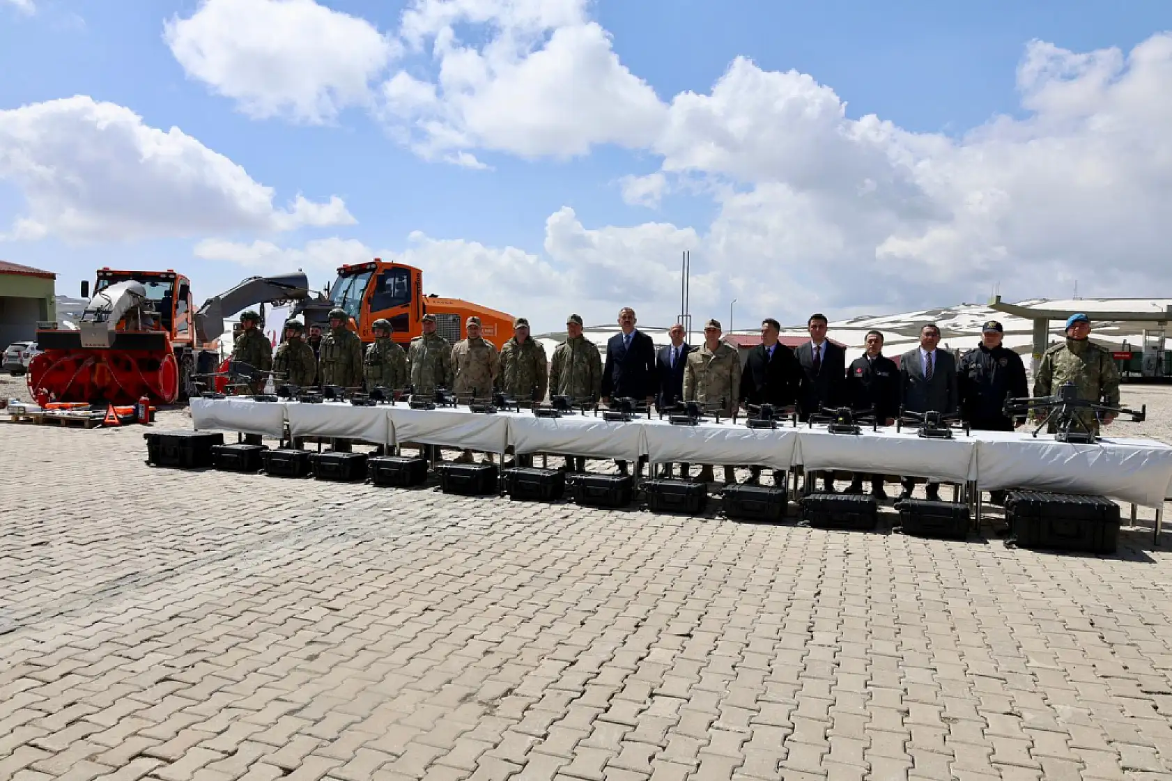 Ağrı'da sınır güvenliği için kritik adım: Hudut hatları 14 drone ile izlenecek