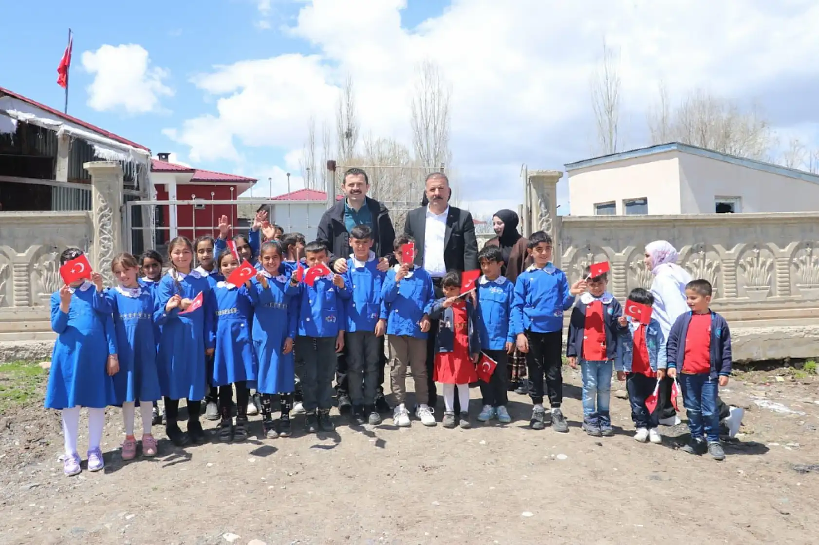 Tutak Kaymakamı köylerde inceleme yaptı