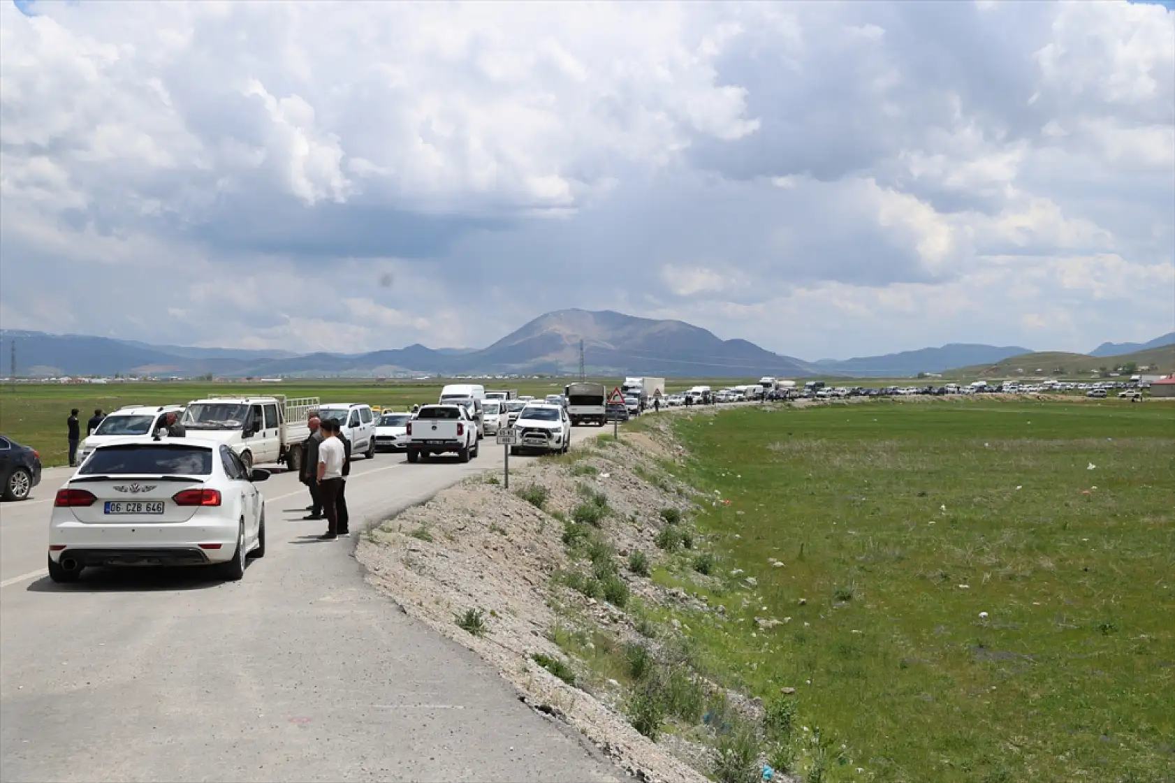 Ağrı Doğubayazıt'tan Van'a giden araç faciayı yaşadı! 4 ölü var