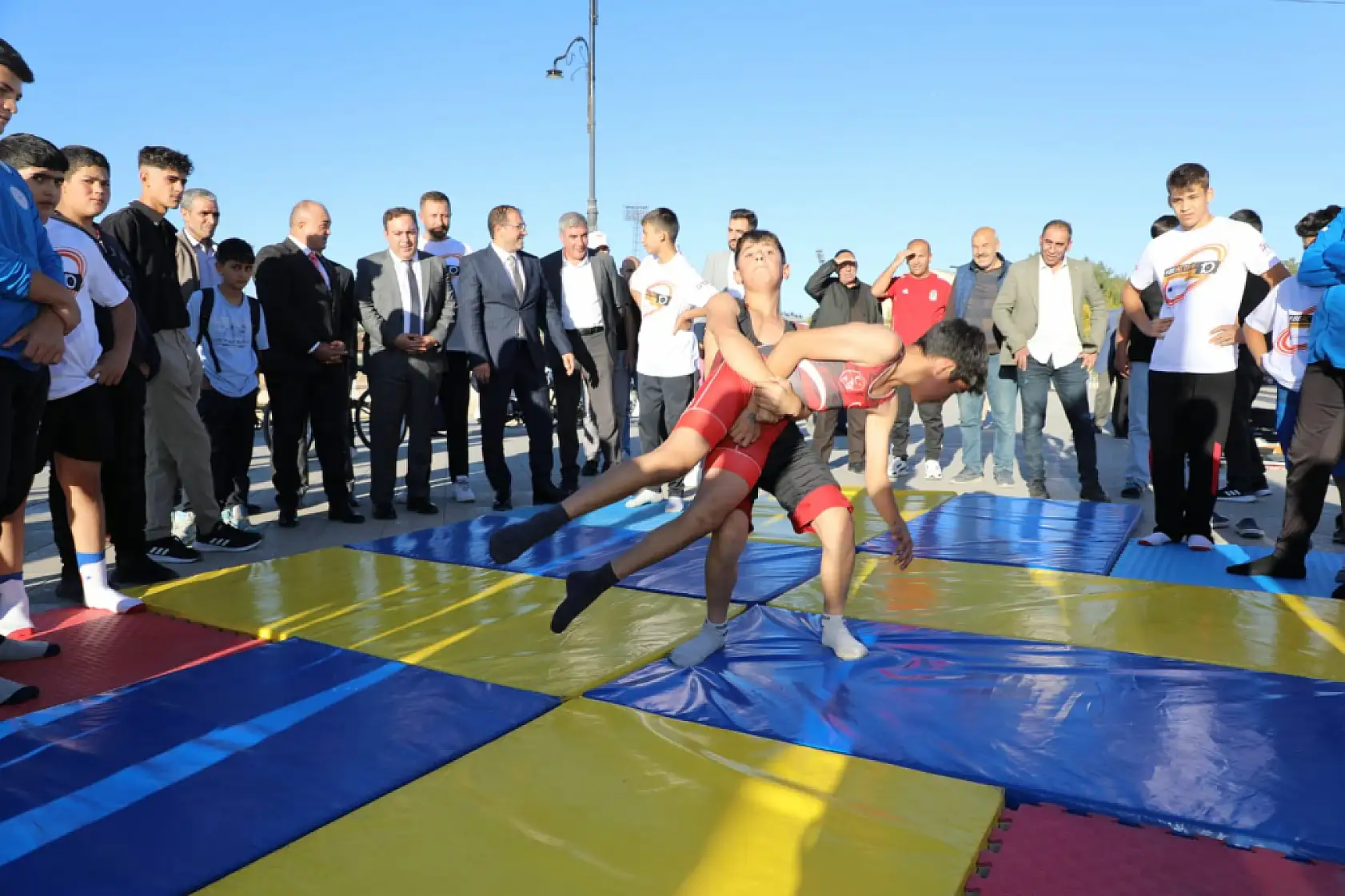 Ağrı'da Avrupa Spor Haftası renkli görüntülere sahne oldu