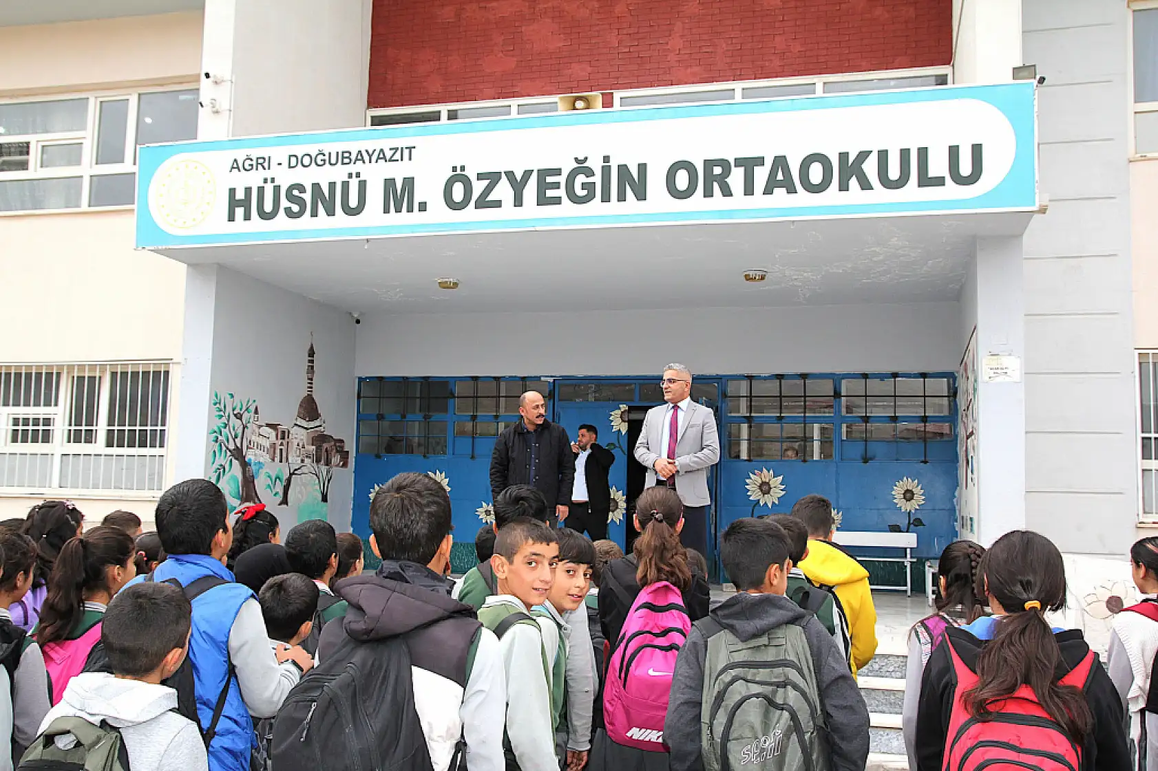 Doğubayazıt İlçe Milli Eğitim Müdürü Şen'den okullara sürpriz ziyaret