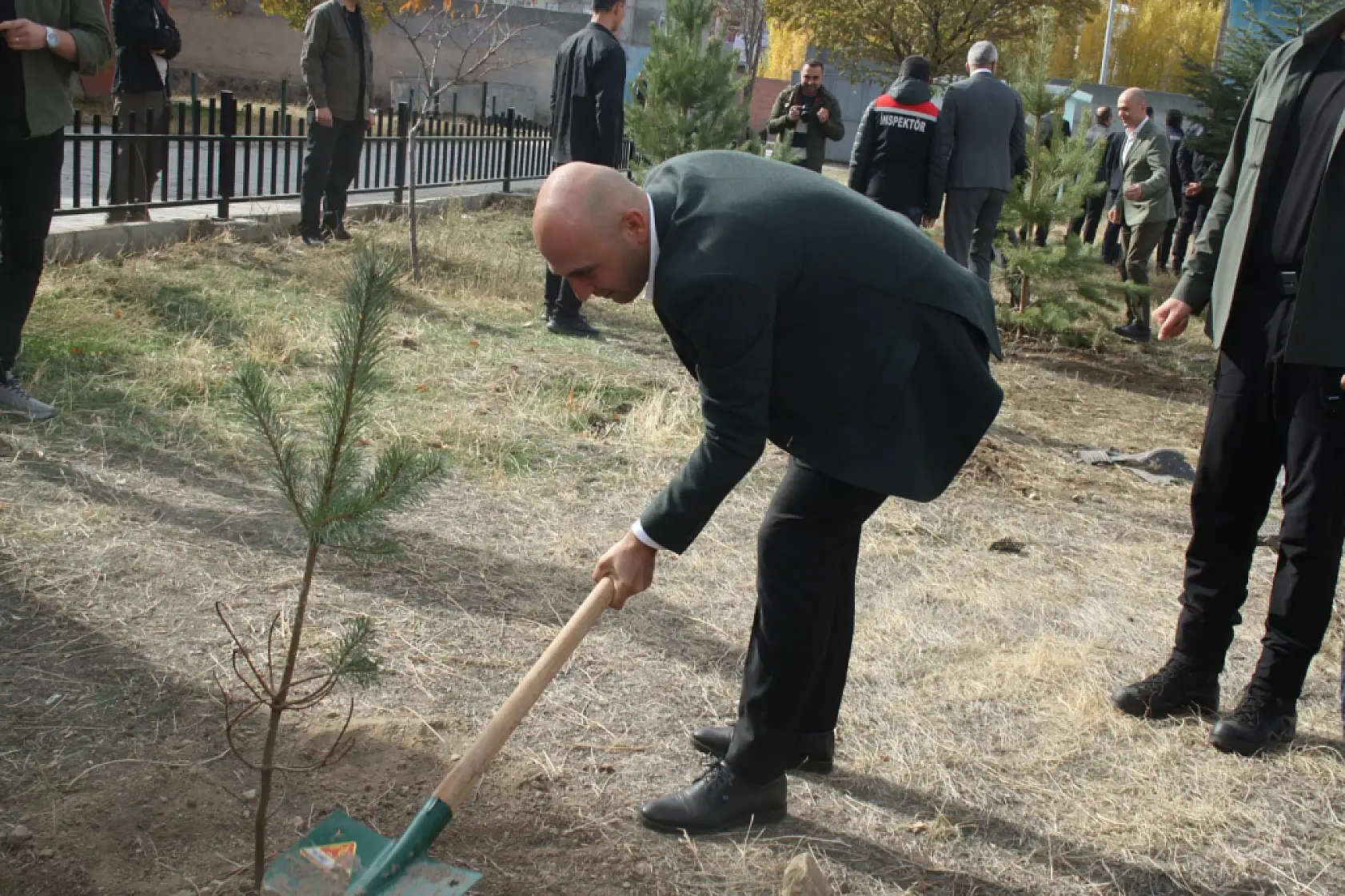 Milli Ağaçlandırma Günü'nde Doğubayazıt yeşerdi