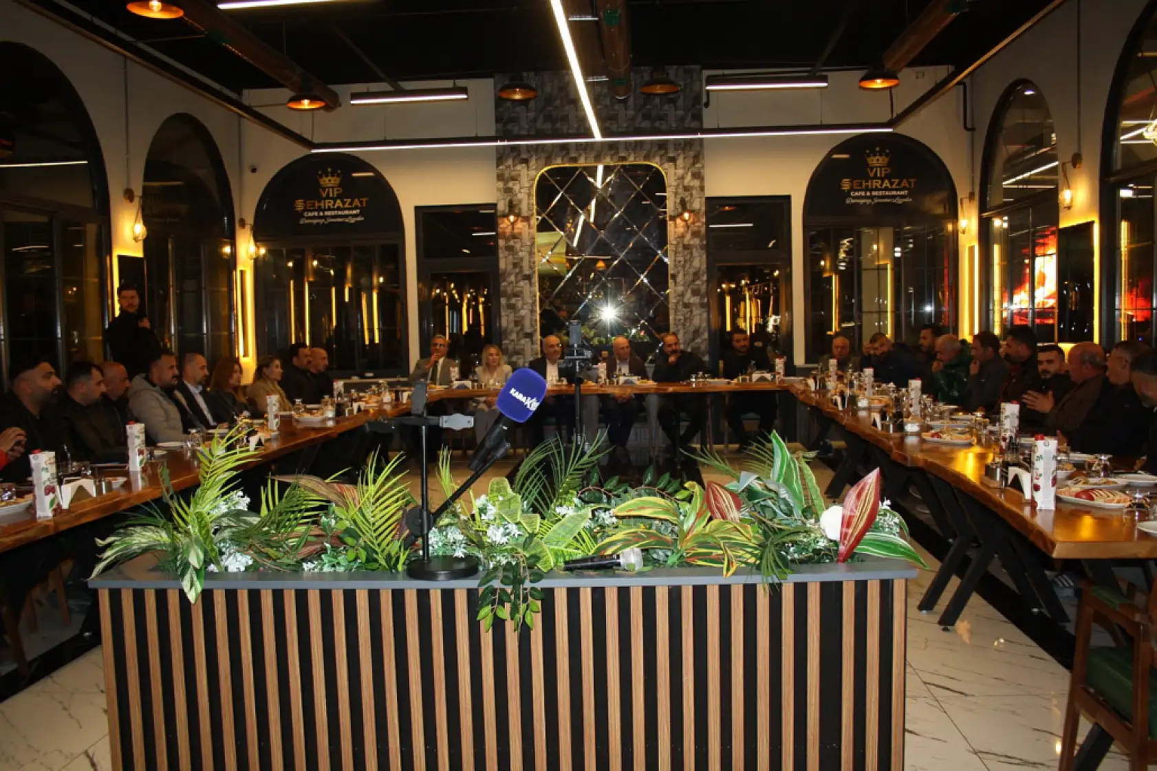 Doğubayazıt'ta futbol için destek zirvesi yapıldı