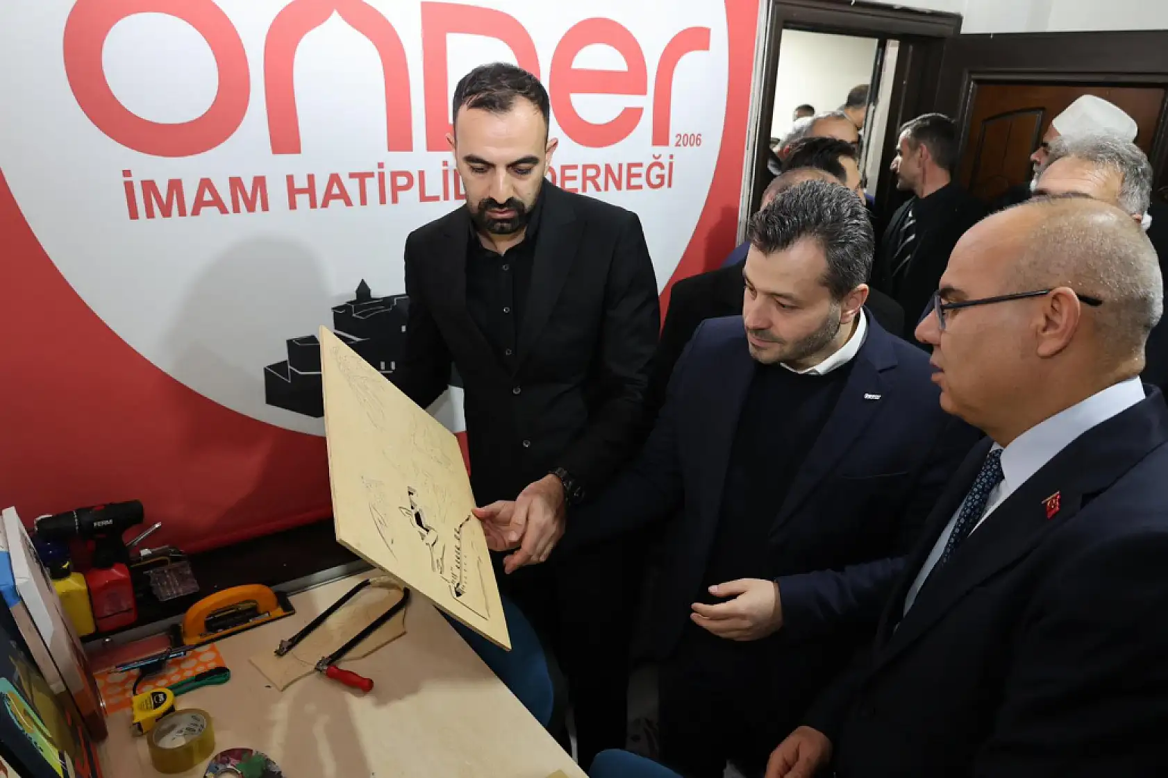 Ağrı ÖNDER İmam Hatipliler Derneği yeni hizmet binası törenle açıldı