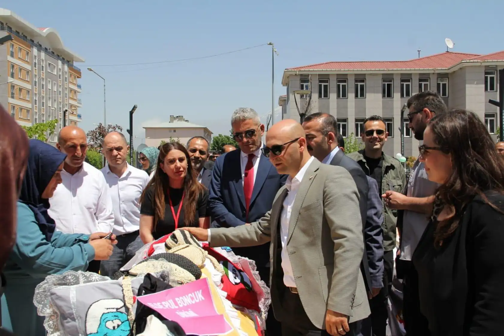 Doğubayazıt'ta hayat boyu öğrenme şenliği renkli etkinliklerle kutlandı