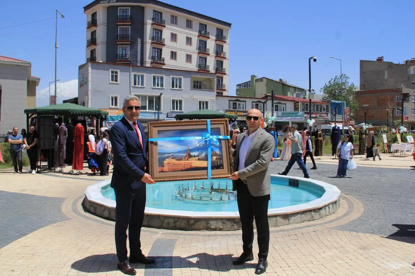 Doğubayazıt'ta hayat boyu öğrenme şenliği renkli etkinliklerle kutlandı