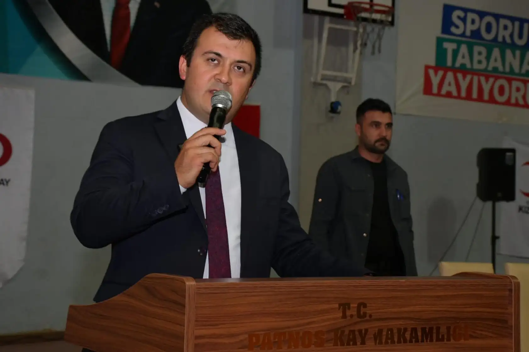 'Milletin iradesi asla yenilmez' mesajı Patnos'tan verildi
