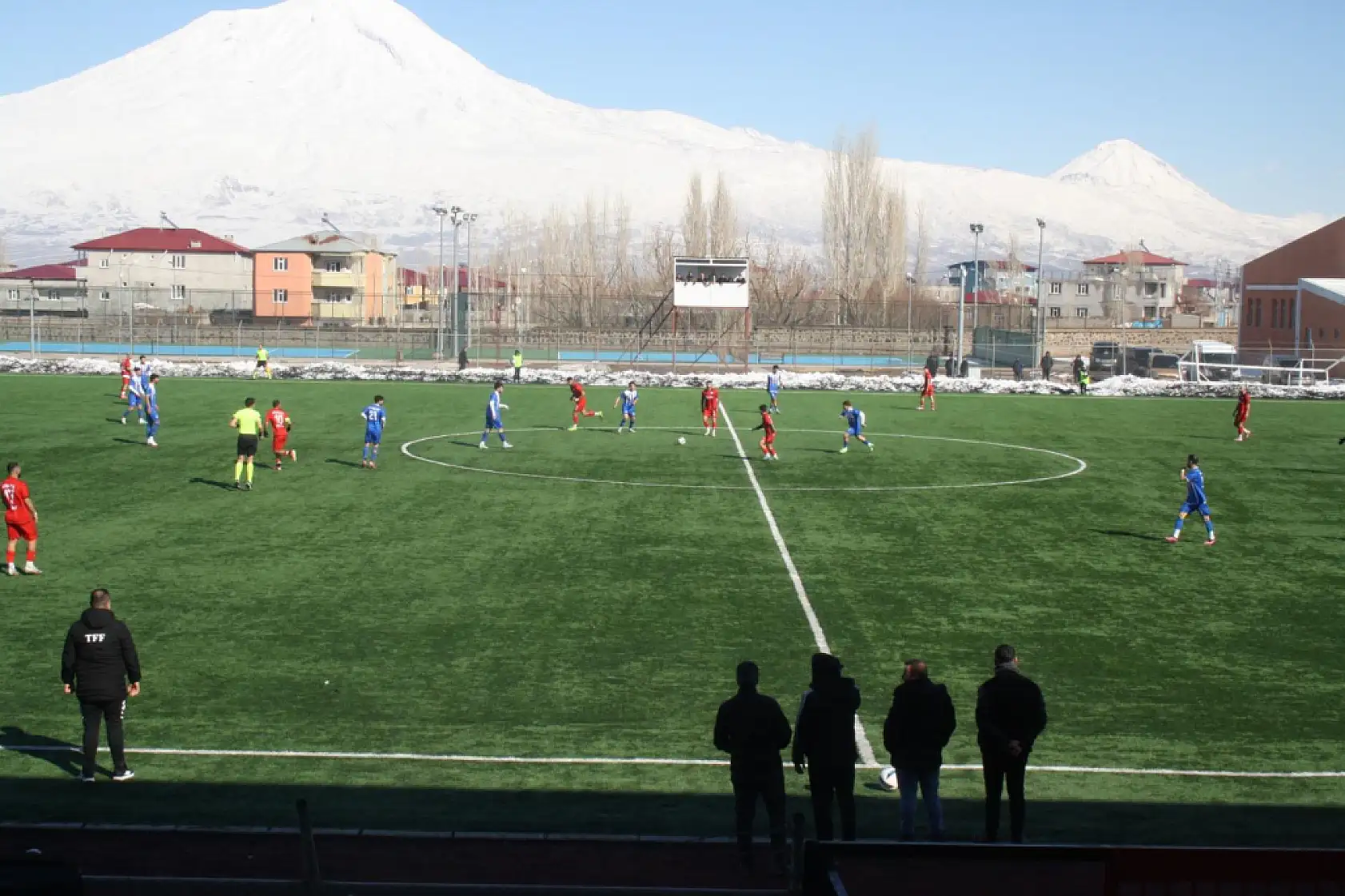 Doğubayazıt FK'dan evinde gol yağmuru