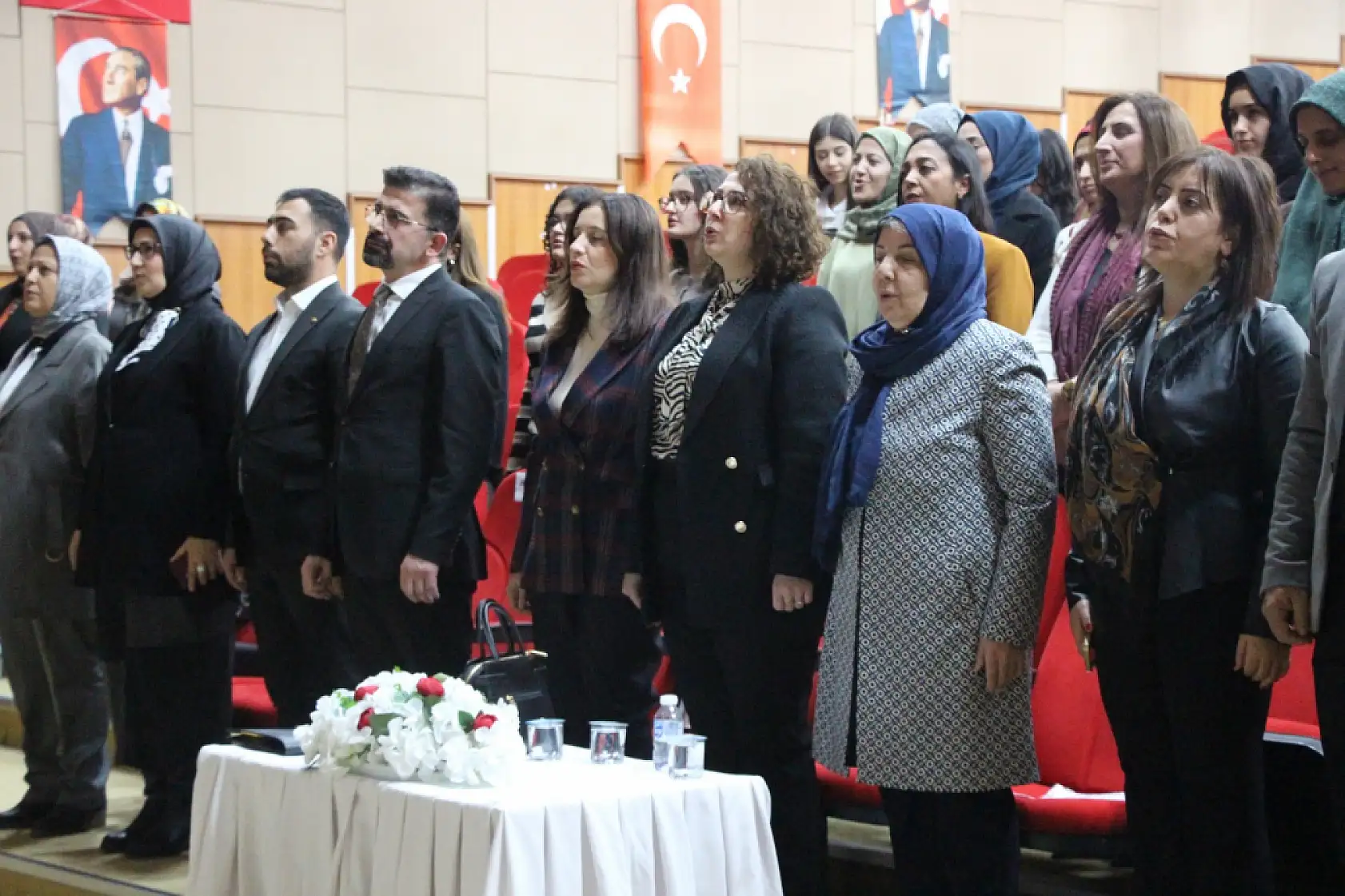 Kadın girişimciler Ağrı'da deneyimlerini paylaştı