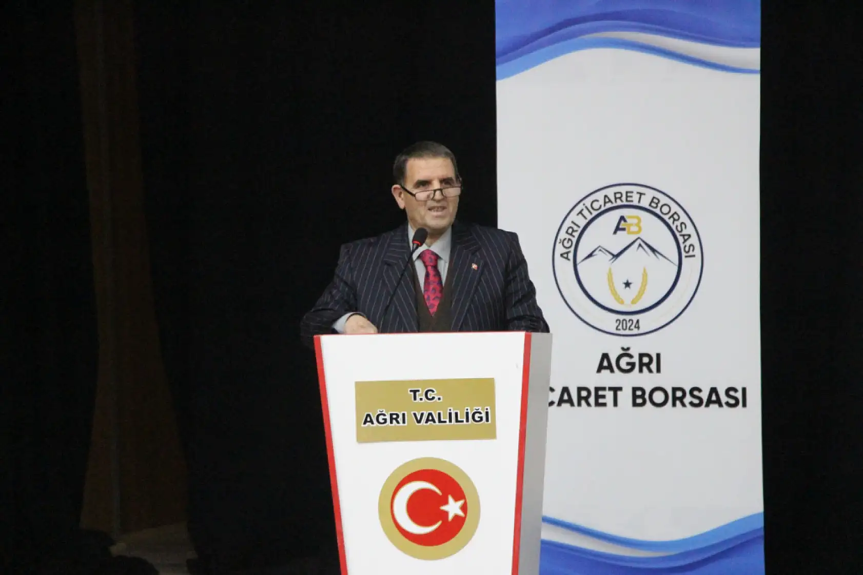 Kadın girişimciler Ağrı'da deneyimlerini paylaştı