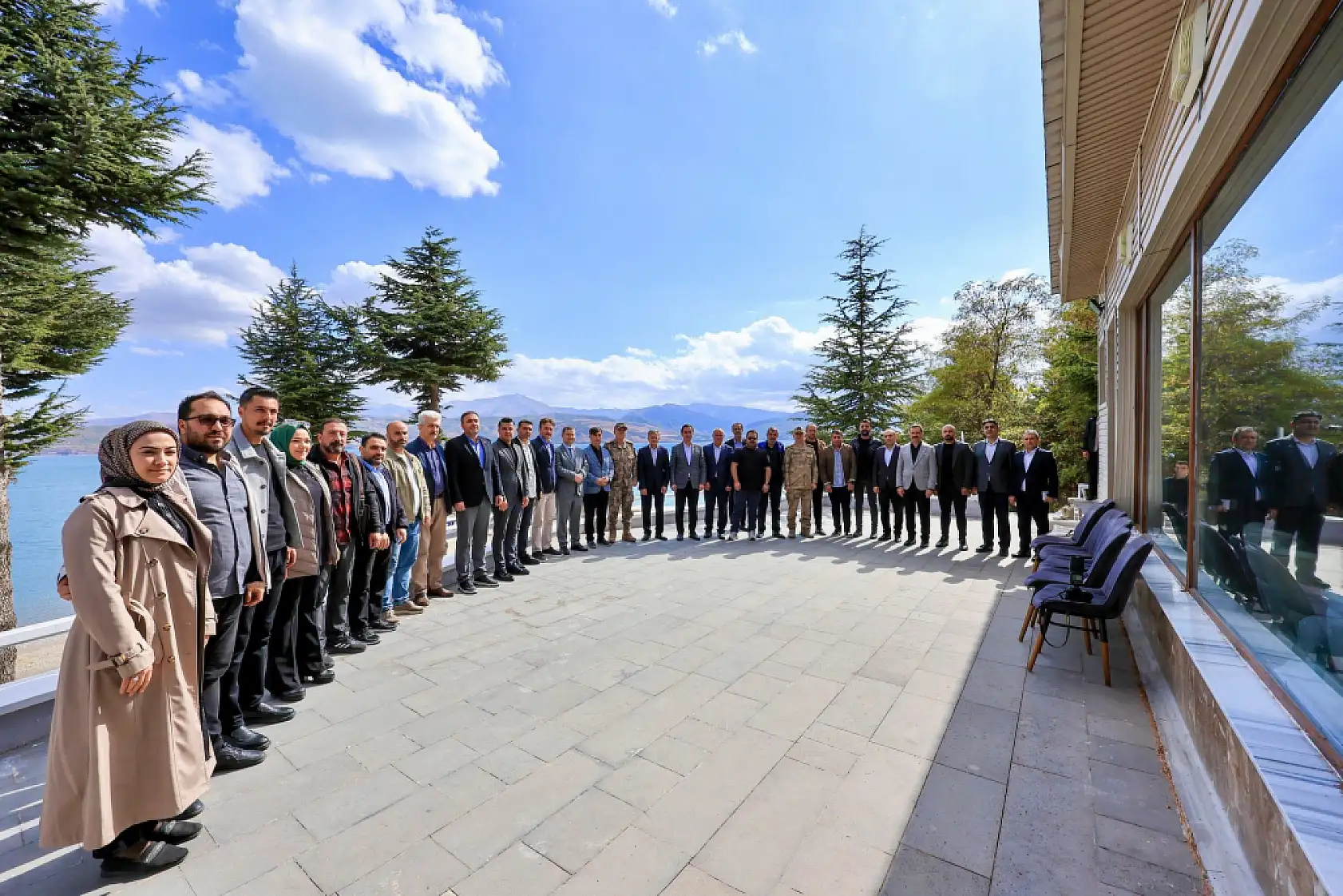 Bitlis Valisi Karakaya, Basın Mensupları ve Sosyal Medya Yöneticileriyle Bir Araya Geldi