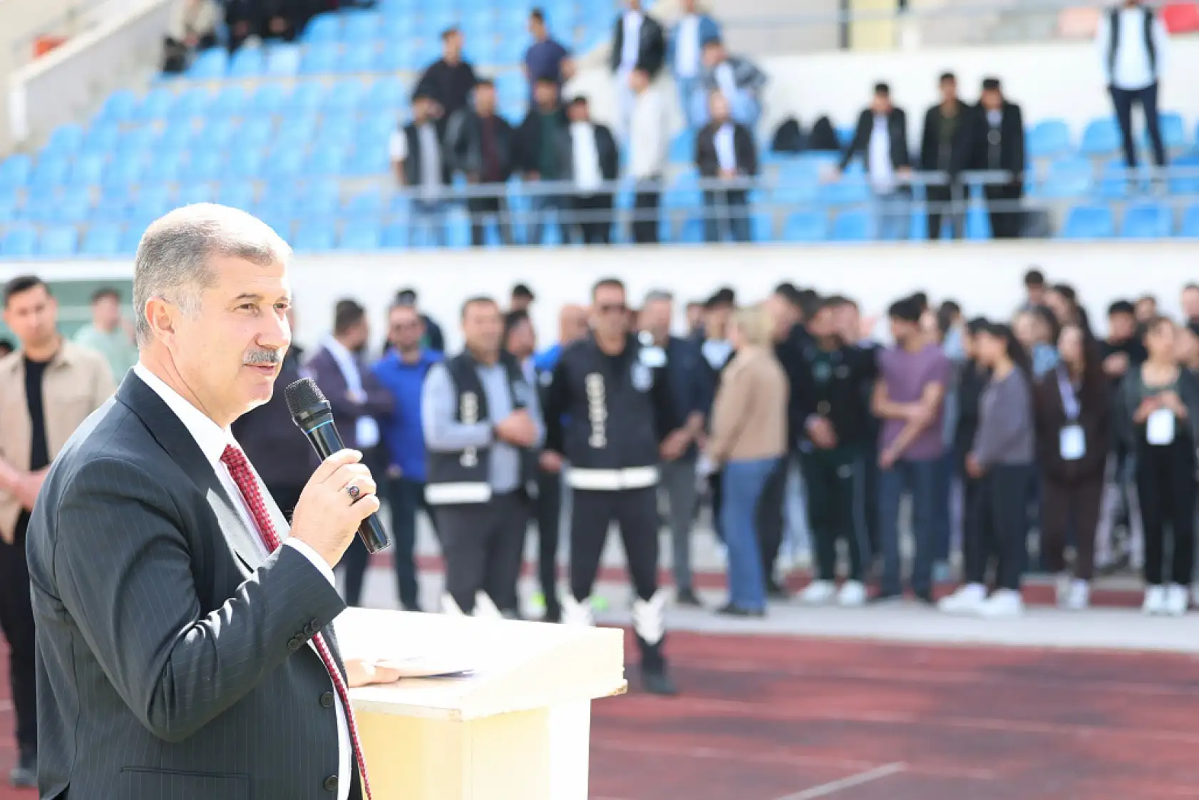 AİÇÜ'de Bahar Şenlikleri coşkusu ödül töreniyle taçlandı