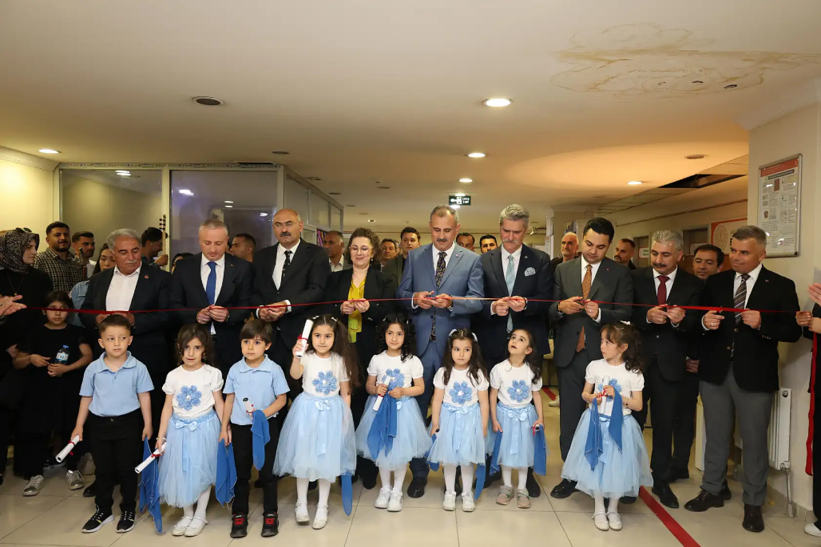 Ağrı'da Hayat Boyu Öğrenme Şenlikleri renkli görüntülere sahne oldu