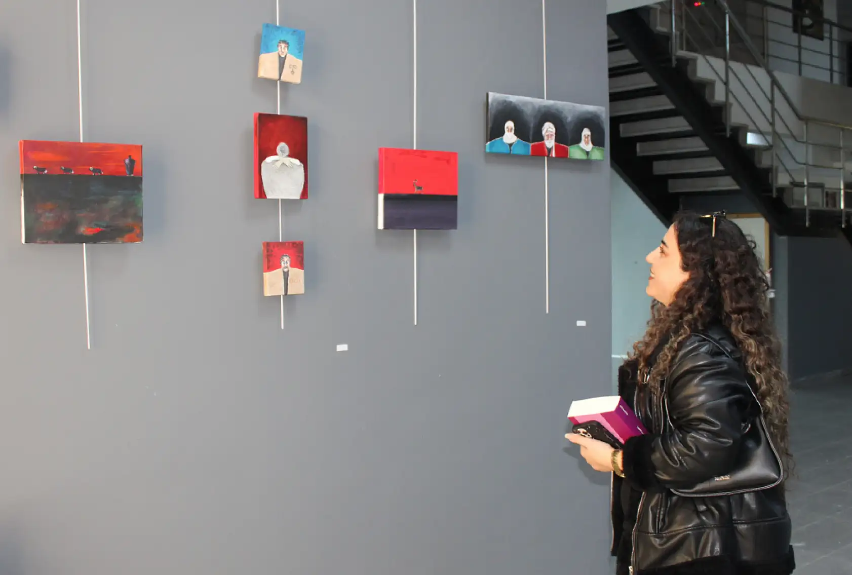 Çobanlık kültürü modern sanatla buluştu, Ağrı'daki sergi büyük ilgi gördü