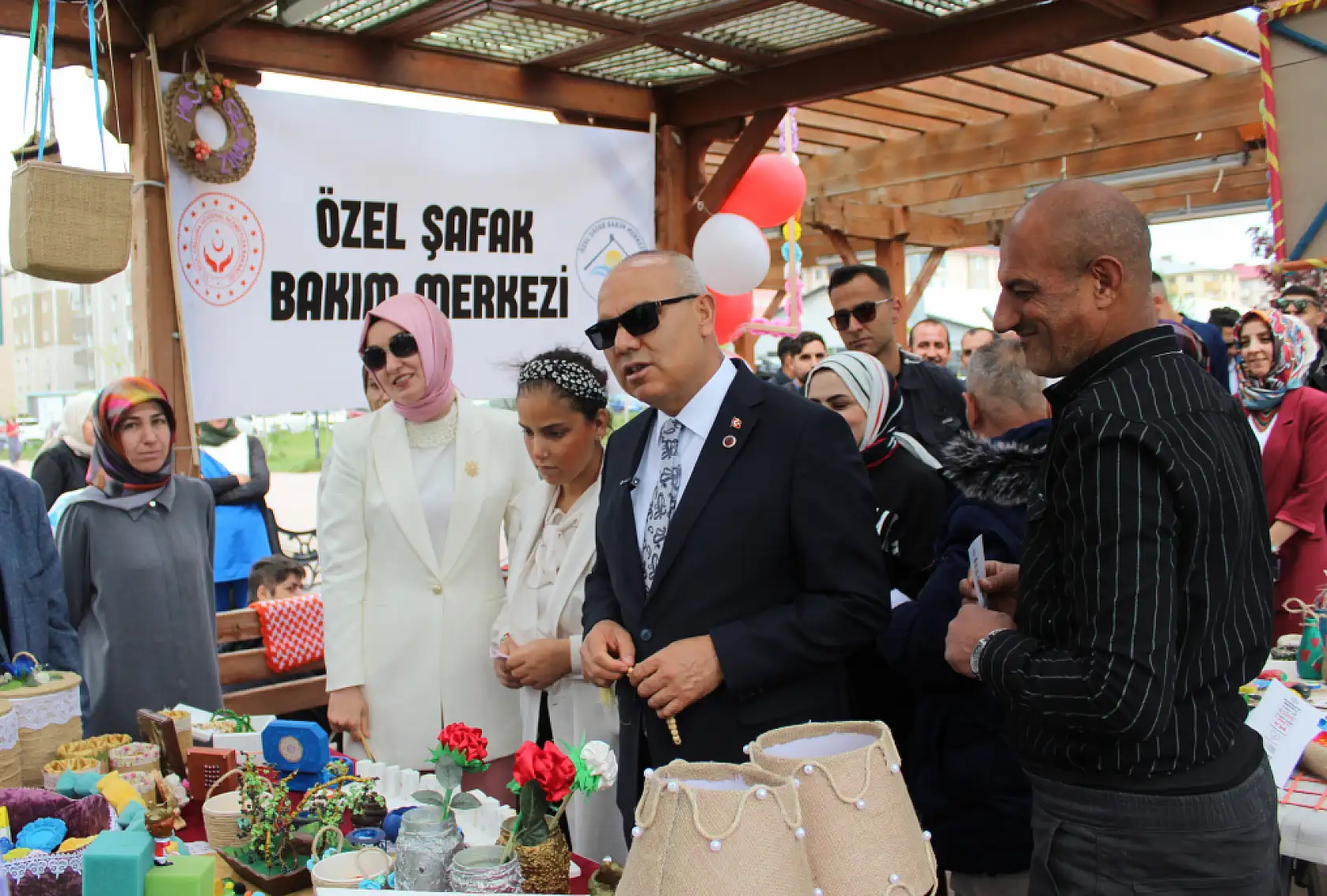 Ağrı Aile Festivali'nde dilekler, çocukların geleceği için yazıldı