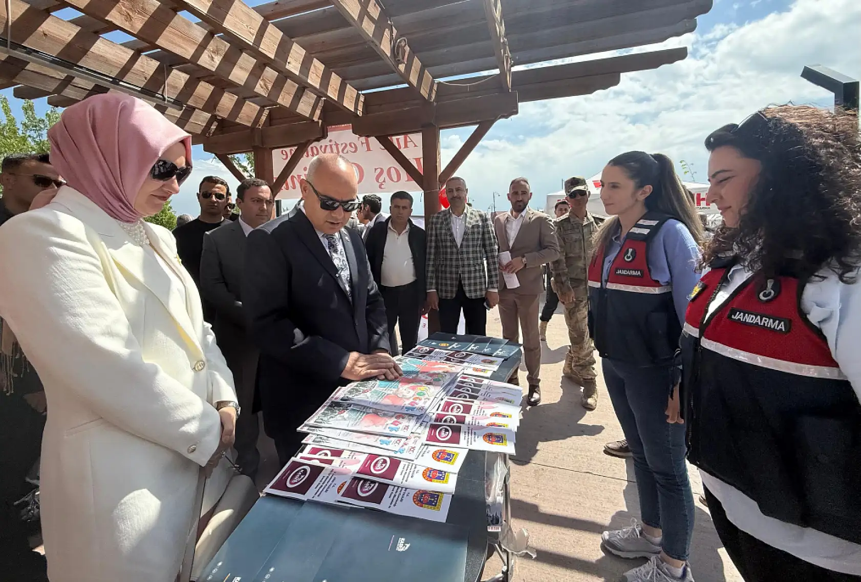 Ağrı Aile Festivali, kurumlar ve vatandaşları buluşturdu