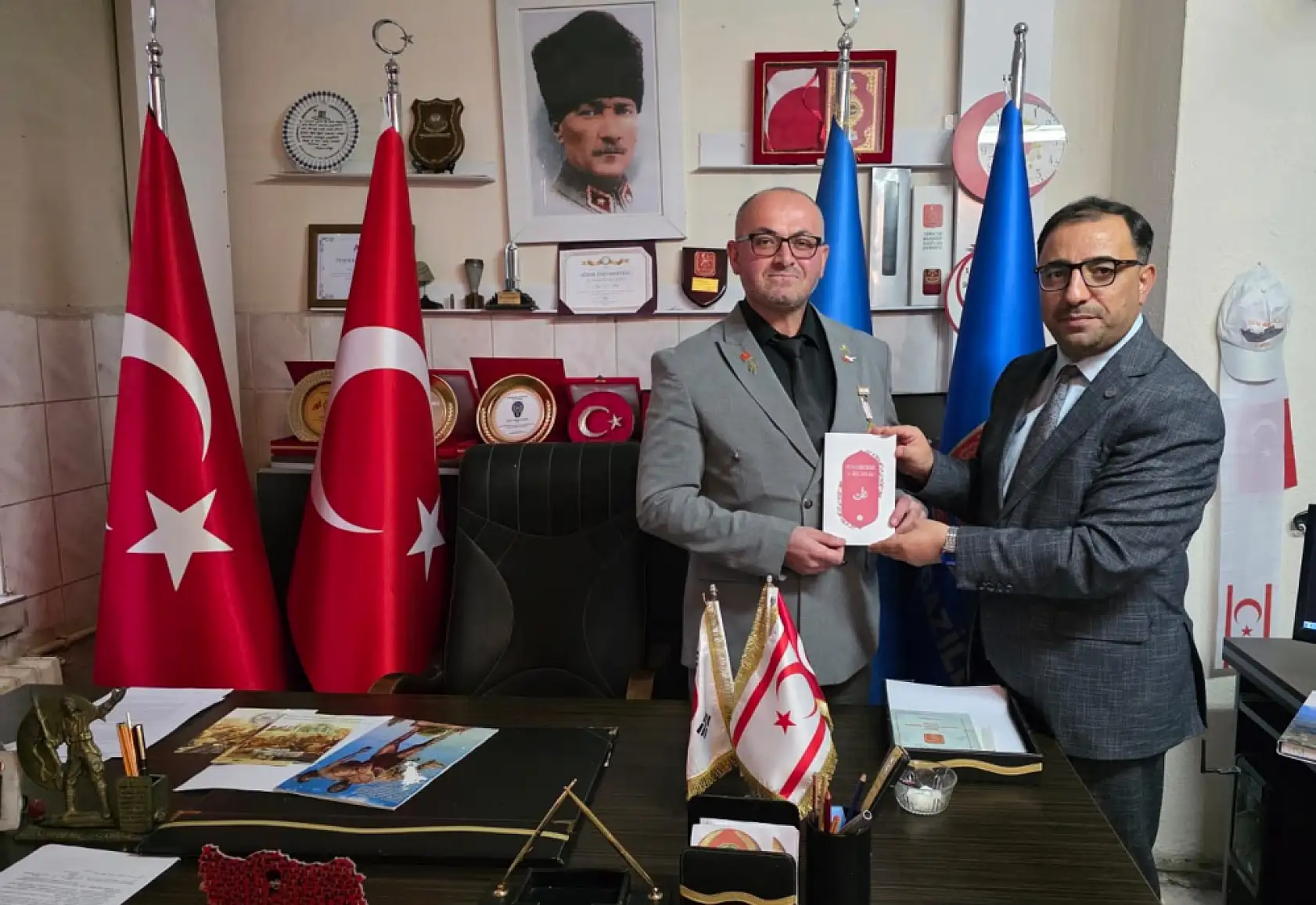Doğubayazıt'ta gaziler, evlerinde ziyaret edildi