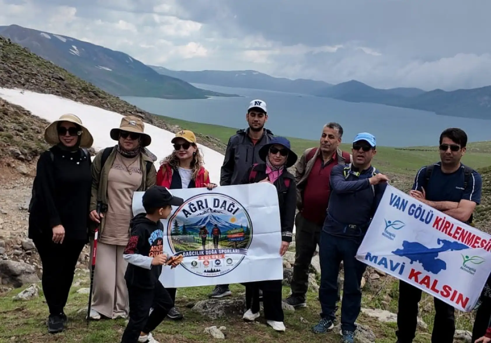 Doğaseverlerin yeni rotası Balık Gölü oldu