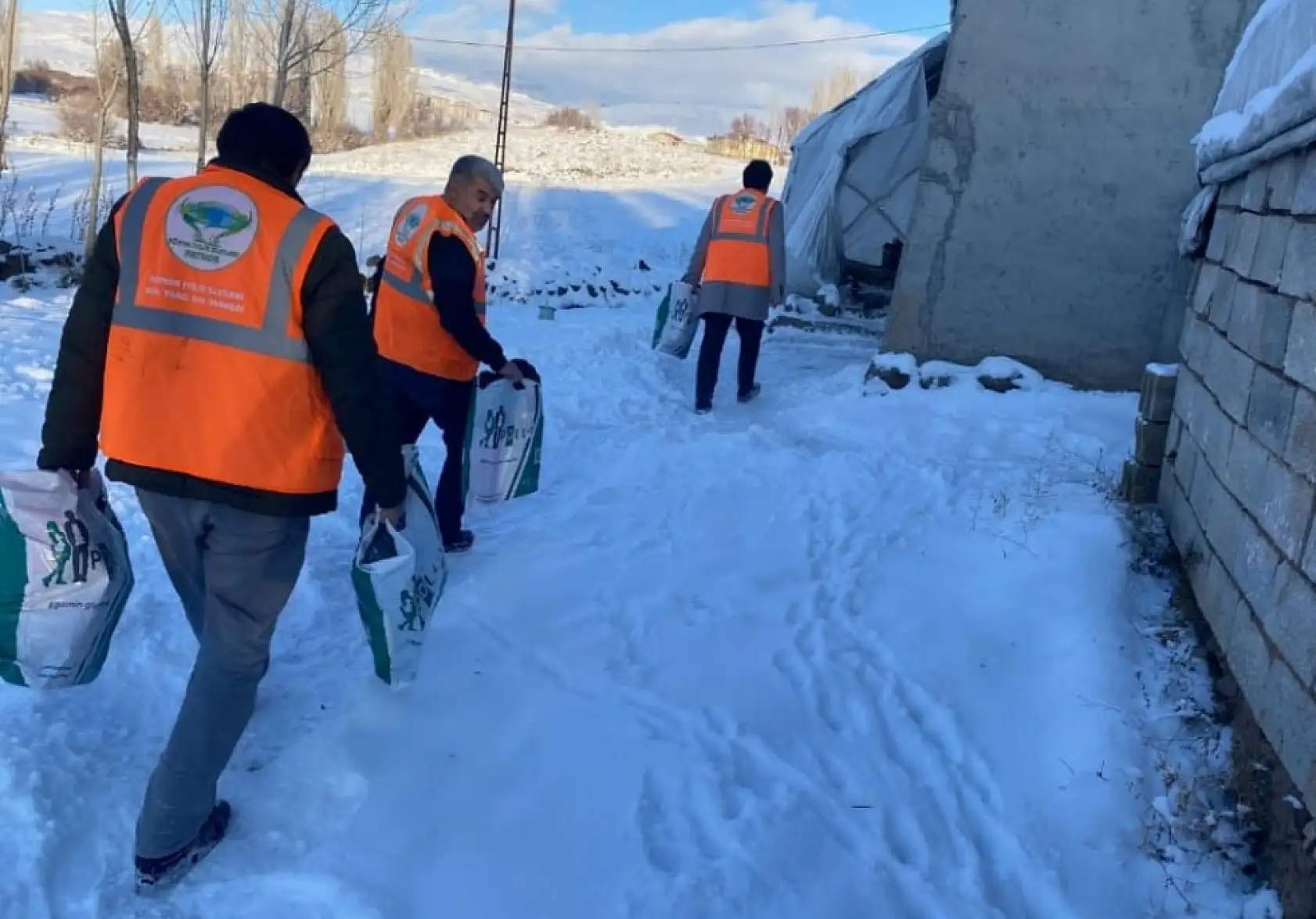 Soğuk kış günlerinde Patnos'tan sıcak bir destek
